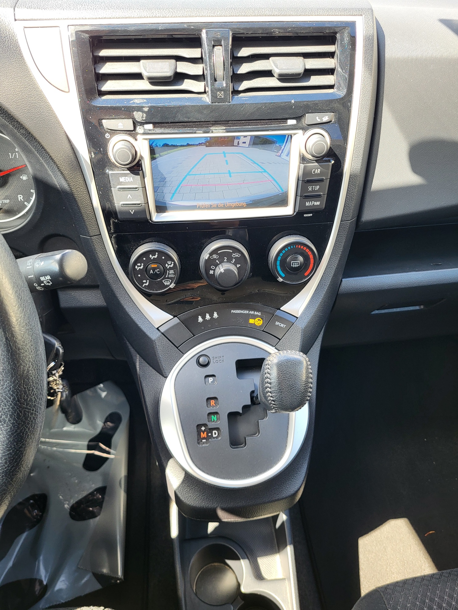 TOYOTA Verso-S 1.33 Linea Trend Multidrive S-image-7