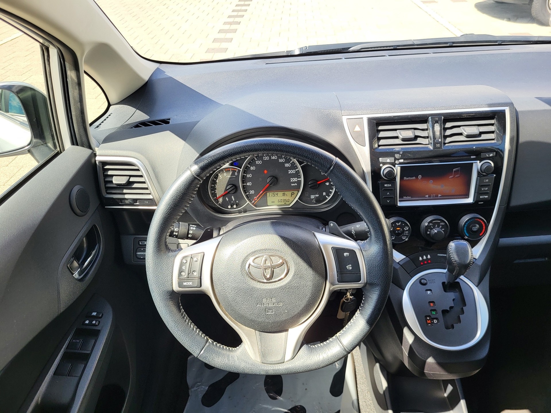 TOYOTA Verso-S 1.33 Linea Trend Multidrive S-image-8