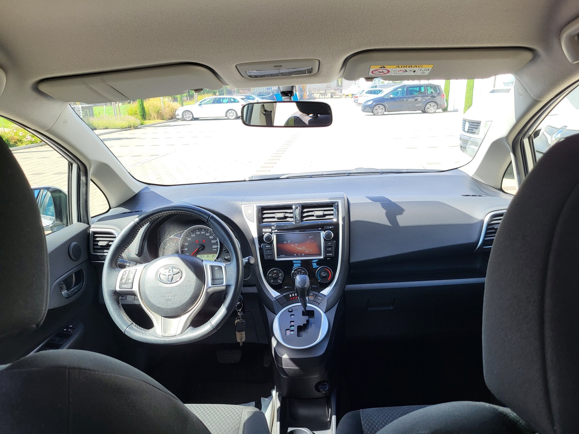 TOYOTA Verso-S 1.33 Linea Trend Multidrive S-image-5