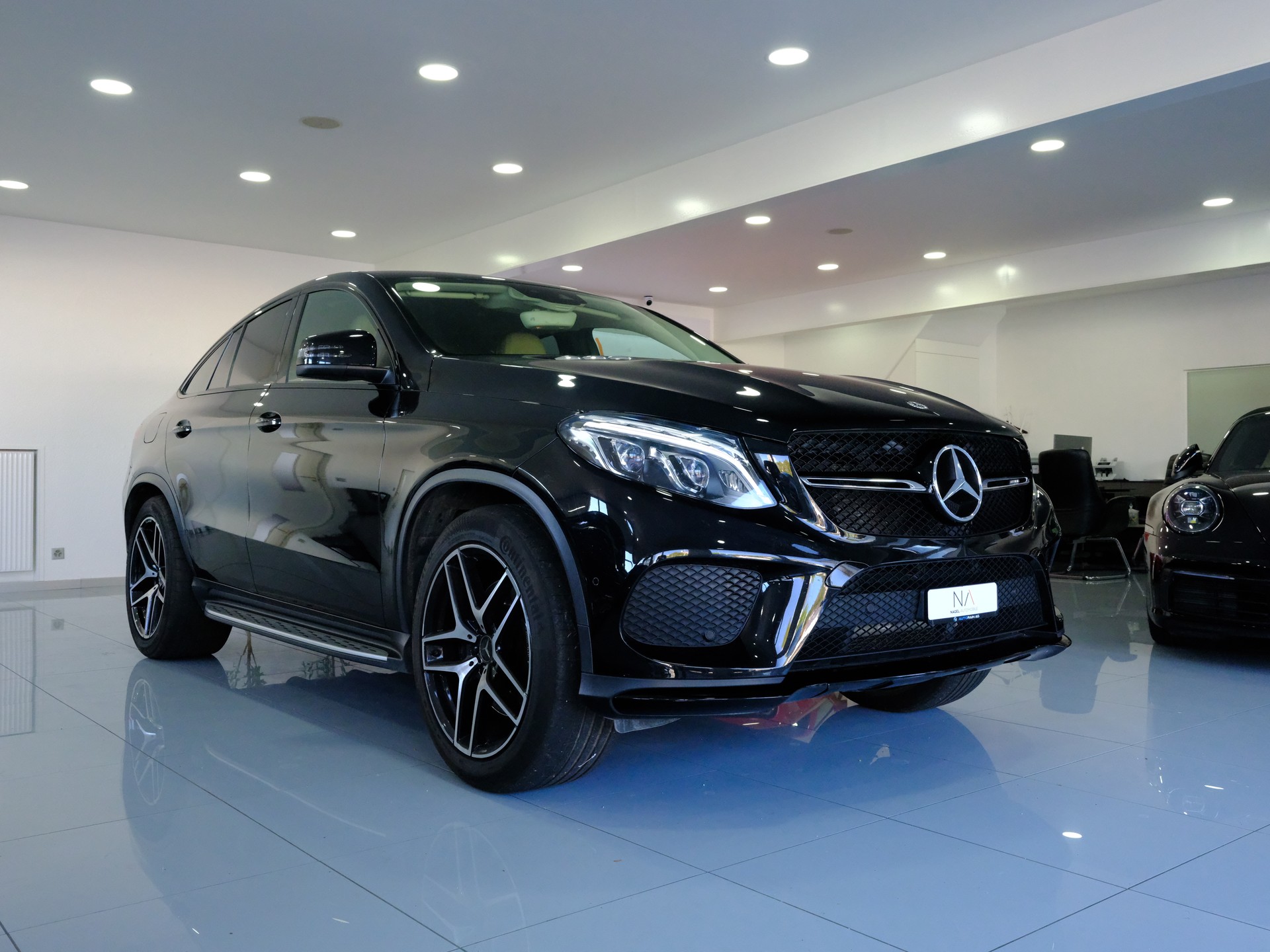 MERCEDES-BENZ GLE Coupé 43 AMG 4Matic 9G-Tronic-showroom-element-1
