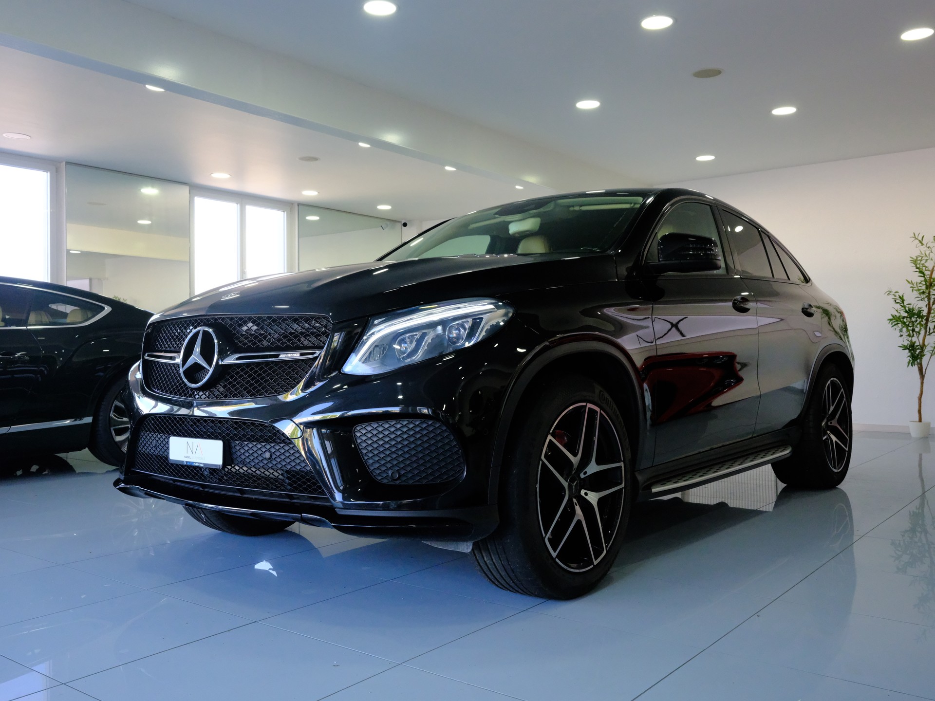 MERCEDES-BENZ GLE Coupé 43 AMG 4Matic 9G-Tronic-showroom-element-3