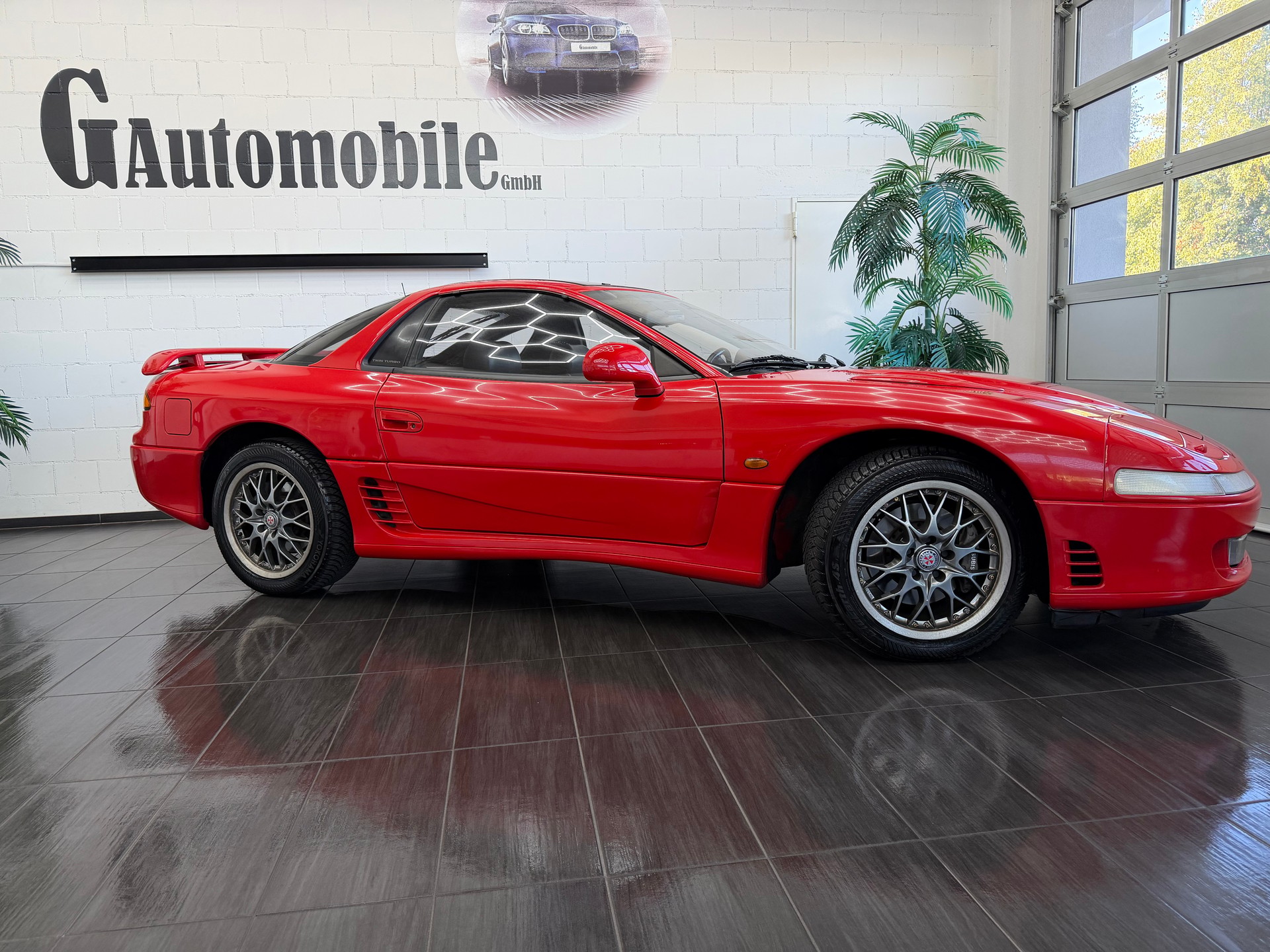 MITSUBISHI 3000 GT ⭐️-showroom-element-2