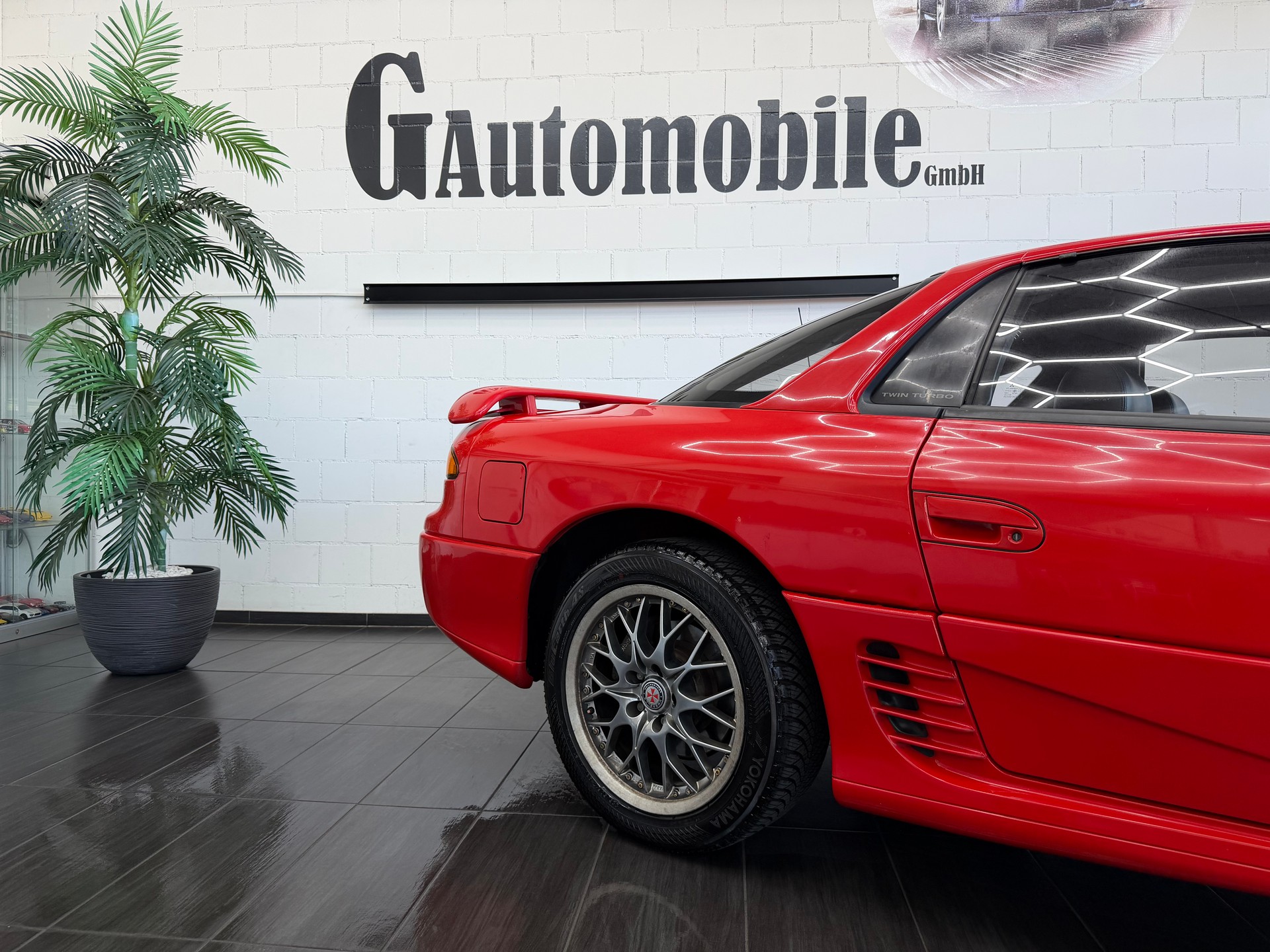 MITSUBISHI 3000 GT ⭐️-showroom-element-3