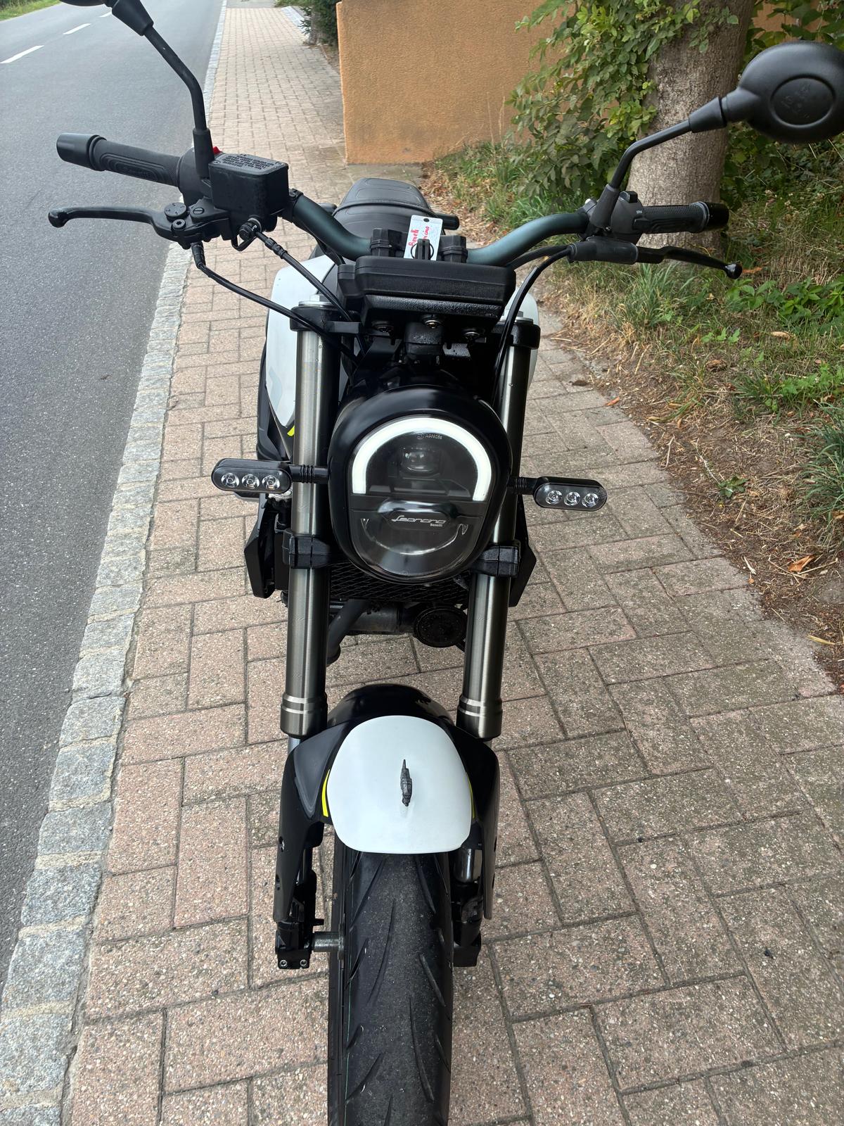 BENELLI Leoncino 125-image-7