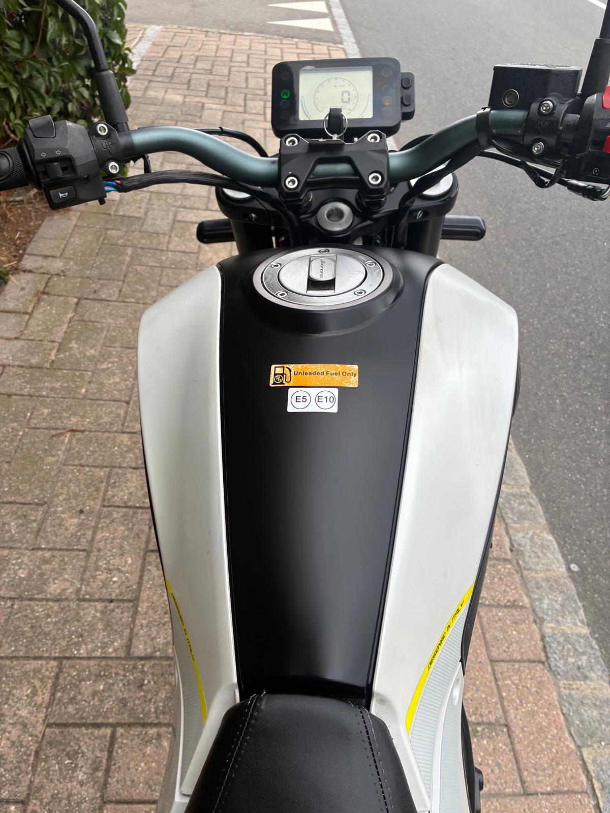 BENELLI Leoncino 125-image-5