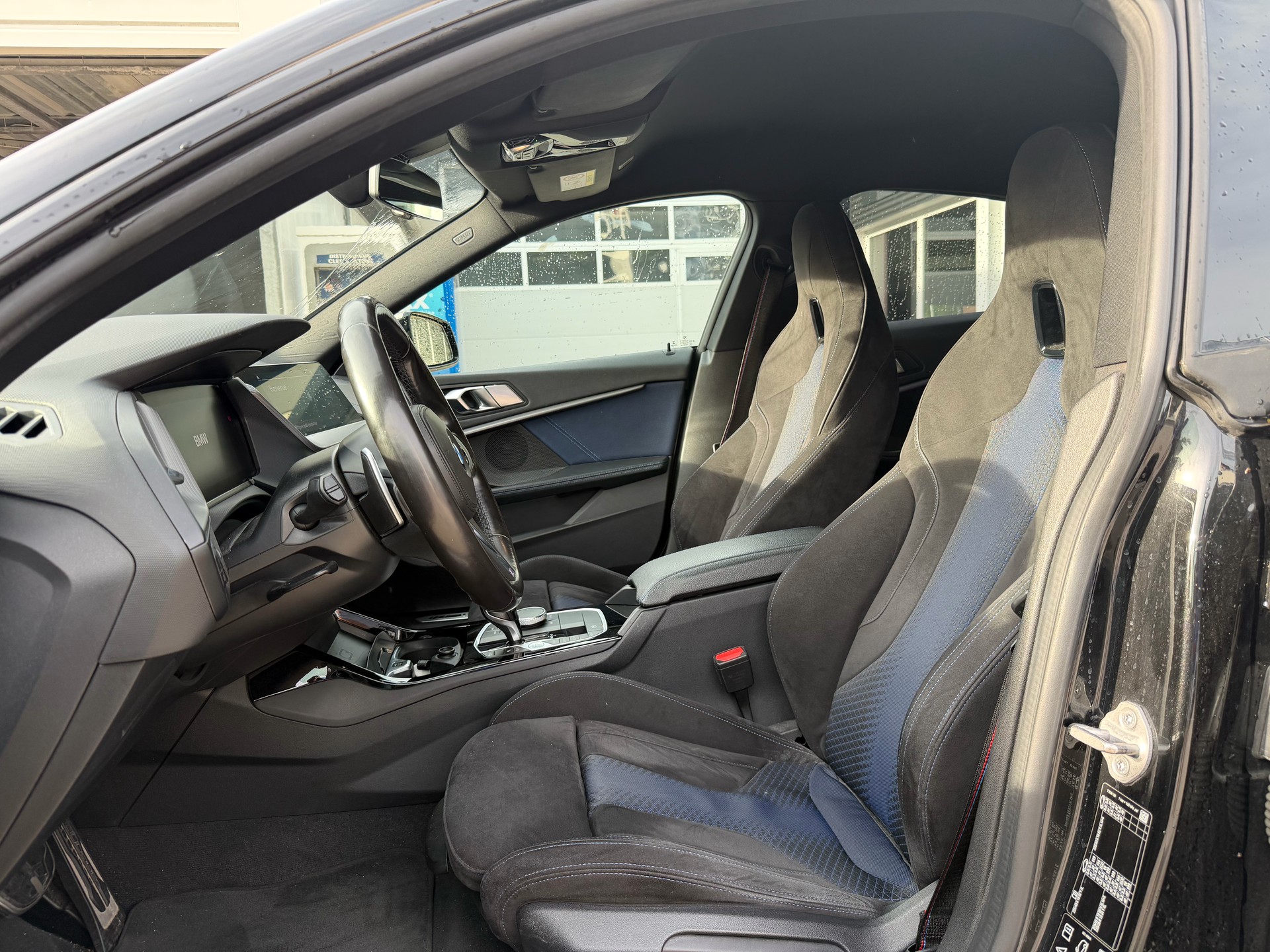 BMW M235i xDrive-image-6