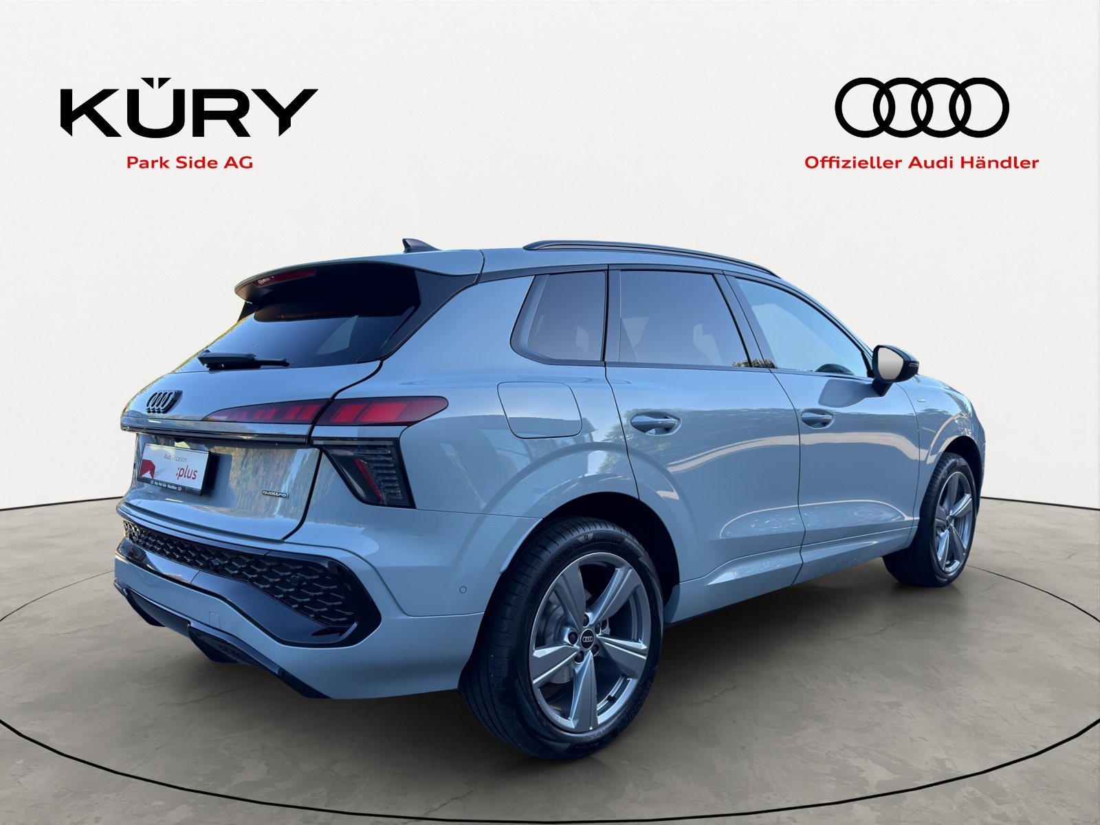 AUDI Q3 SUV TFSI quattro 150 kW S t-showroom-element-3