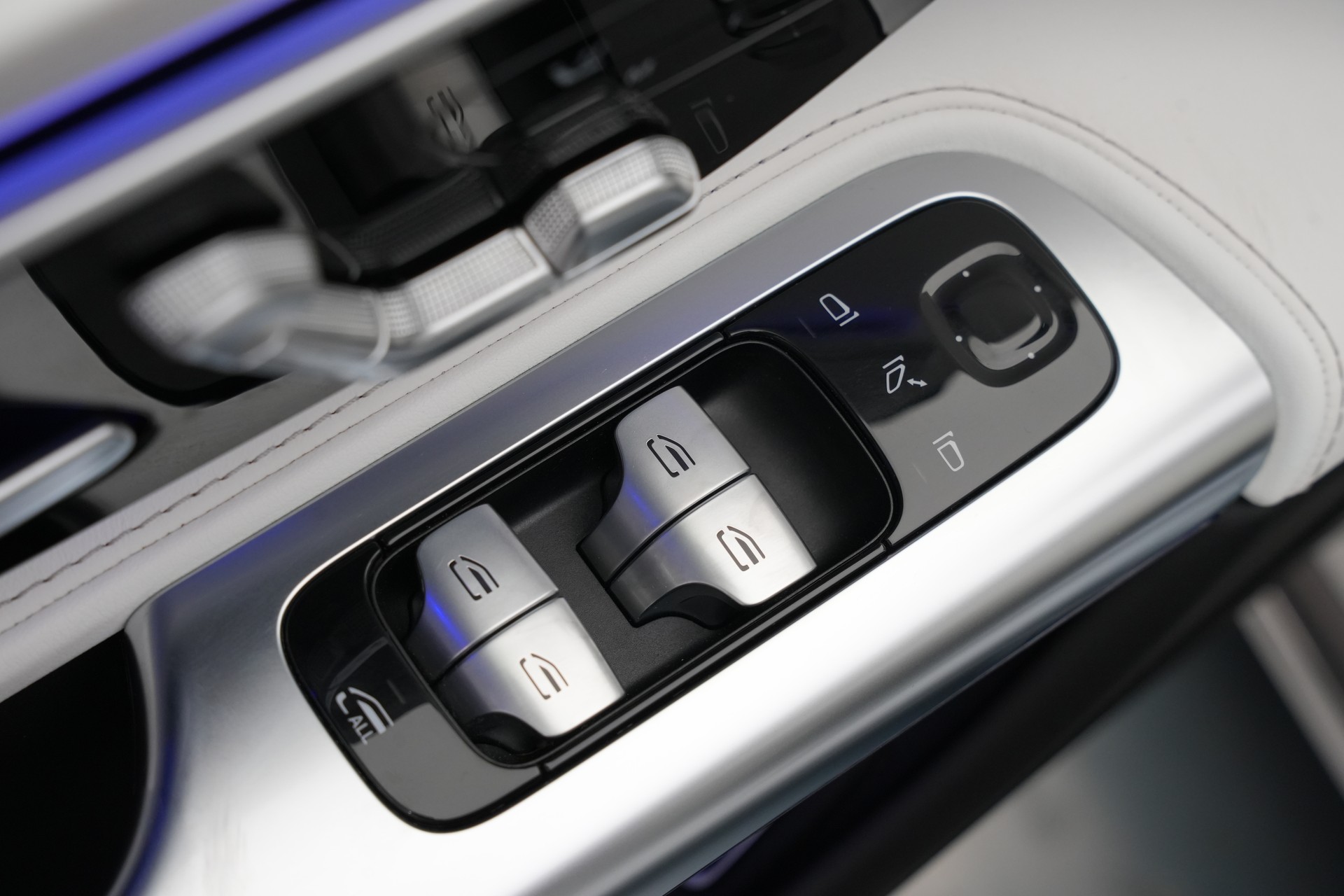 MERCEDES-BENZ AMG SL 63 4M Speedshift MCT *Designo Mattlackierung*-image-24