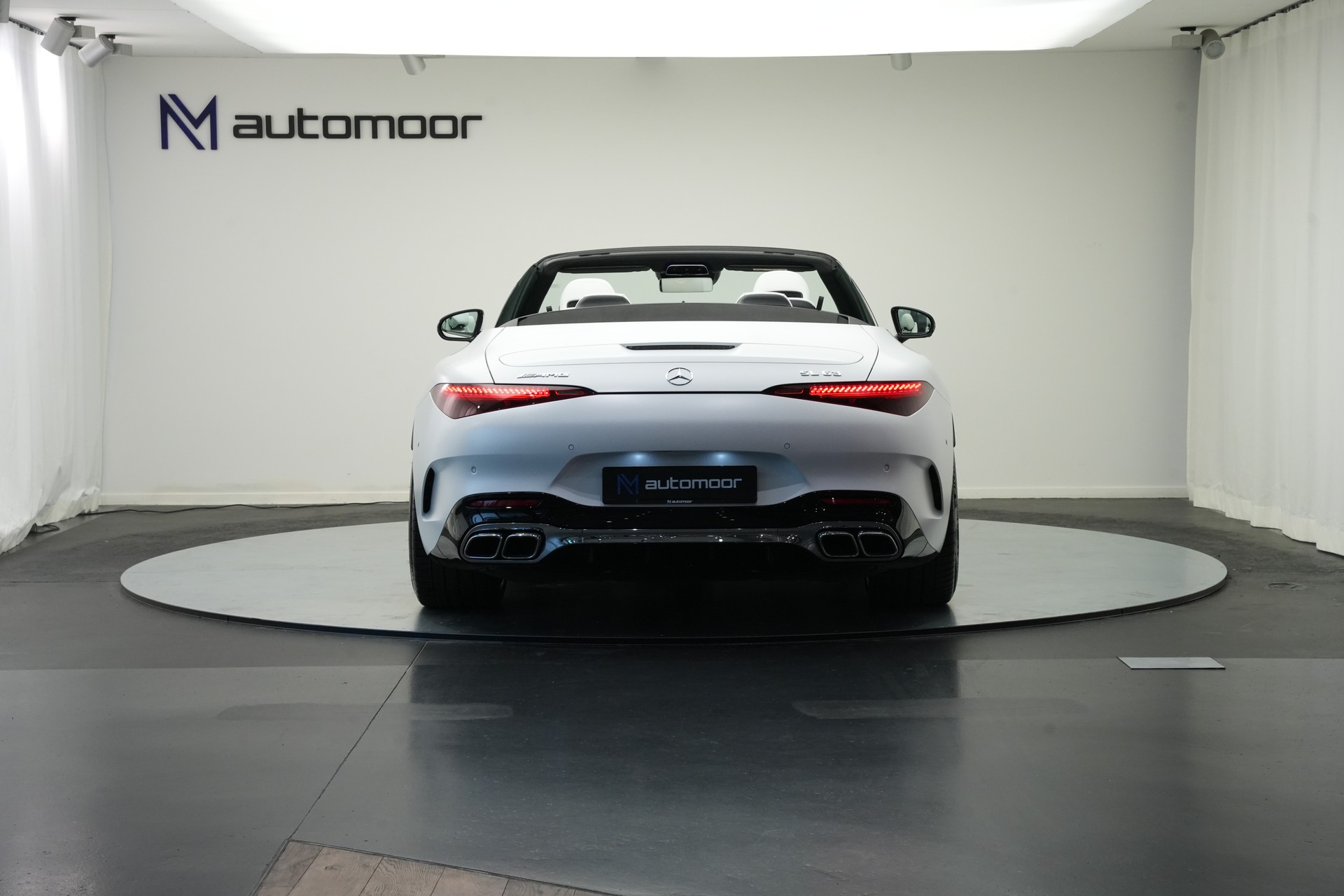 MERCEDES-BENZ AMG SL 63 4M Speedshift MCT *Designo Mattlackierung*-image-5