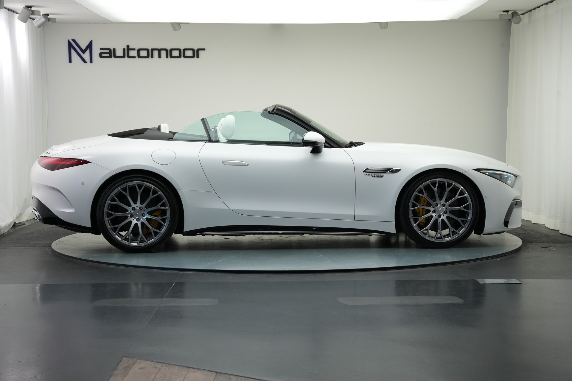 MERCEDES-BENZ AMG SL 63 4M Speedshift MCT *Designo Mattlackierung*-showroom-element-3