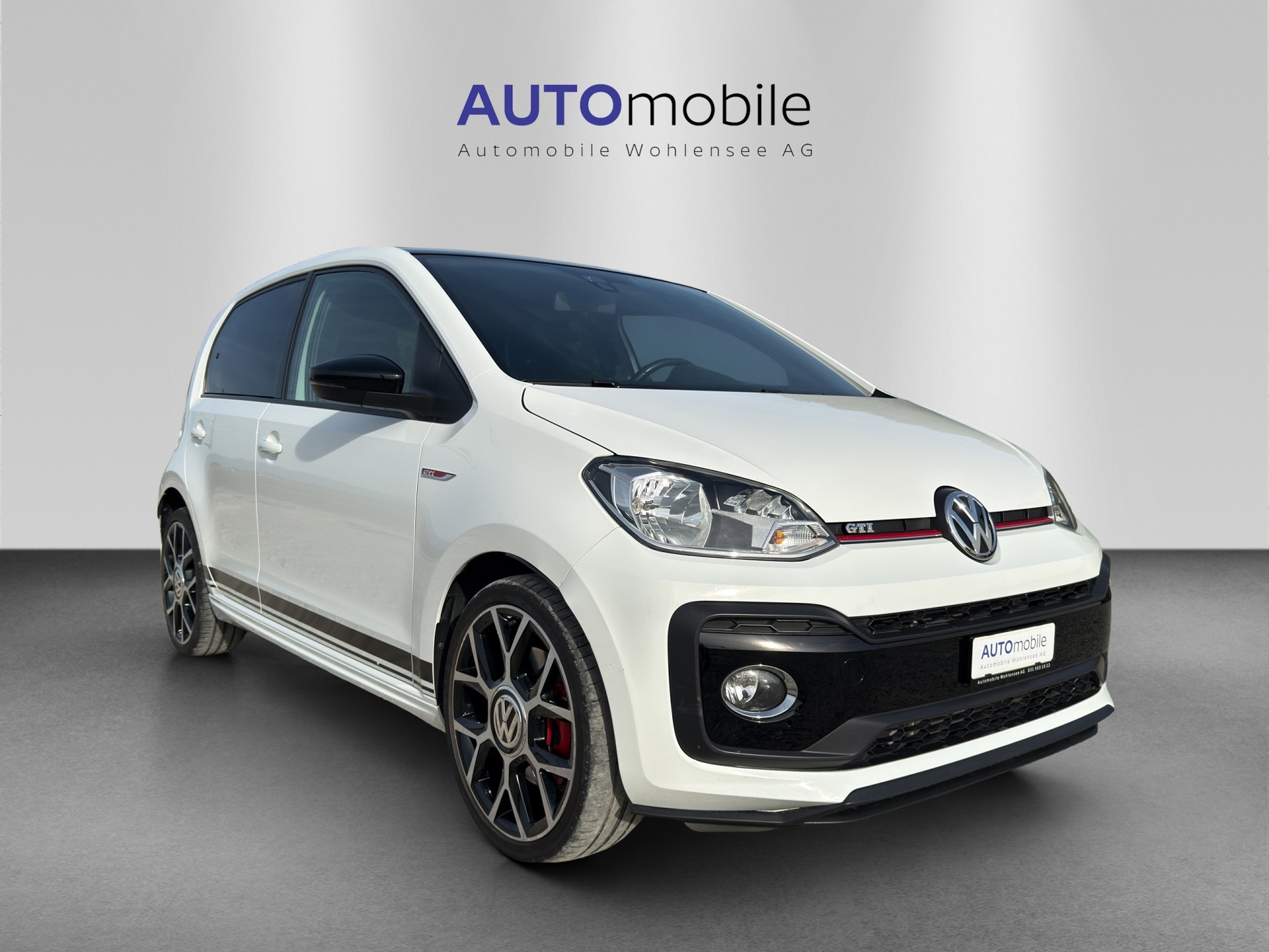 VW Up 1.0 TSI GTI-showroom-element-2