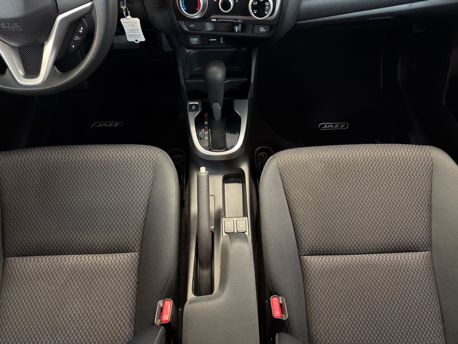 HONDA Jazz 1.3i-VTEC Elegance-image-14