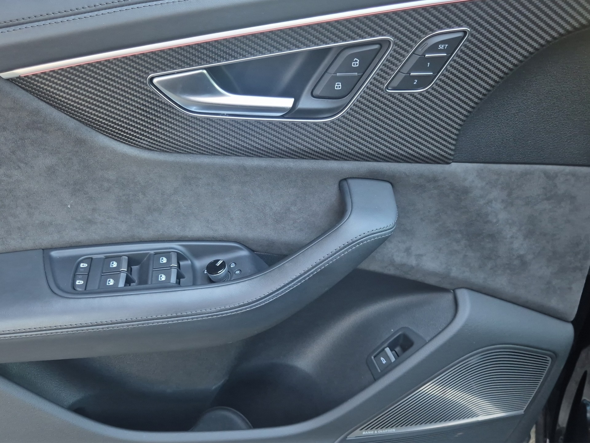 AUDI AUDI RSQ8 // ABT Edition 740PS // quattro tiptronic-image-14