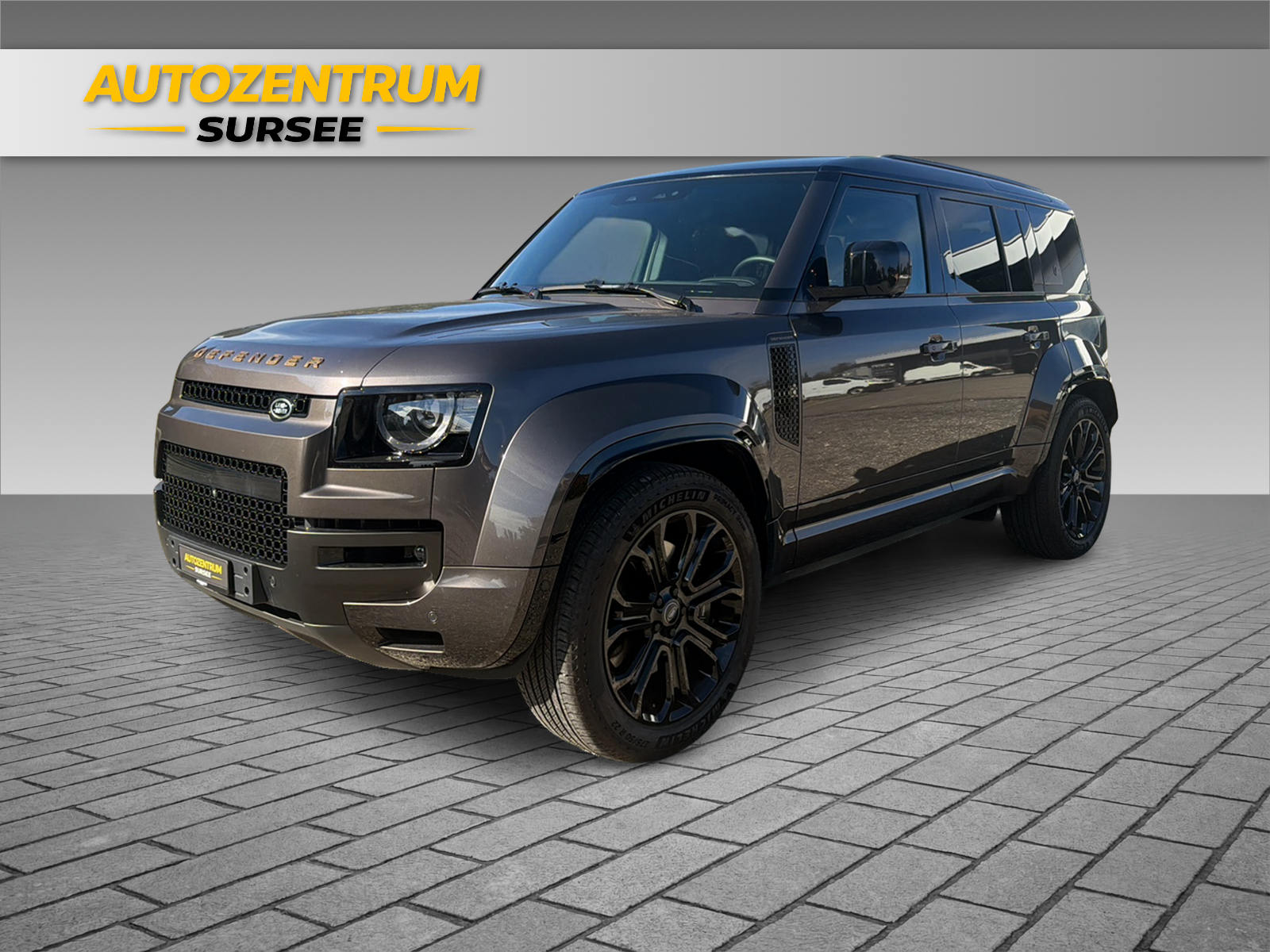 LAND ROVER Defender 110 4.4 V8 Octa