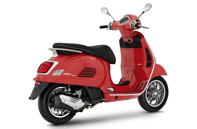 PIAGGIO Vespa GTS 125 Super RST E5+-image-4