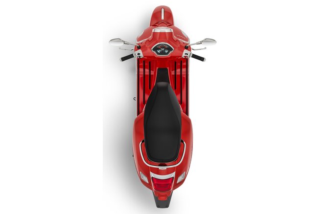 PIAGGIO Vespa GTS 125 Super RST E5+-image-2