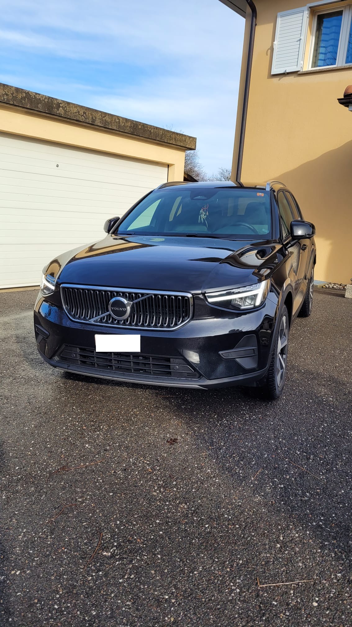 VOLVO XC40 B3 Benzin Mild Hybrid Core DCT