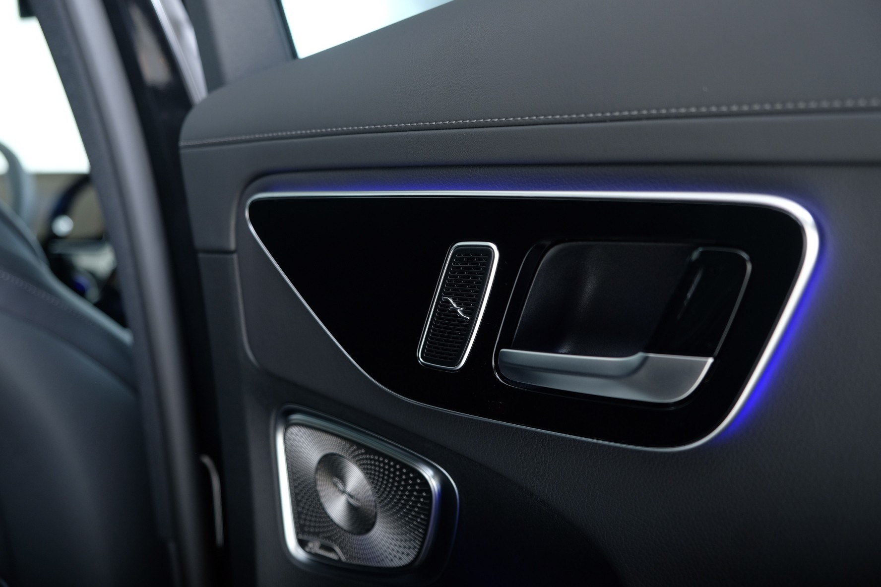 MERCEDES-BENZ C 220 d T 4 Matic Swiss Star-image-9