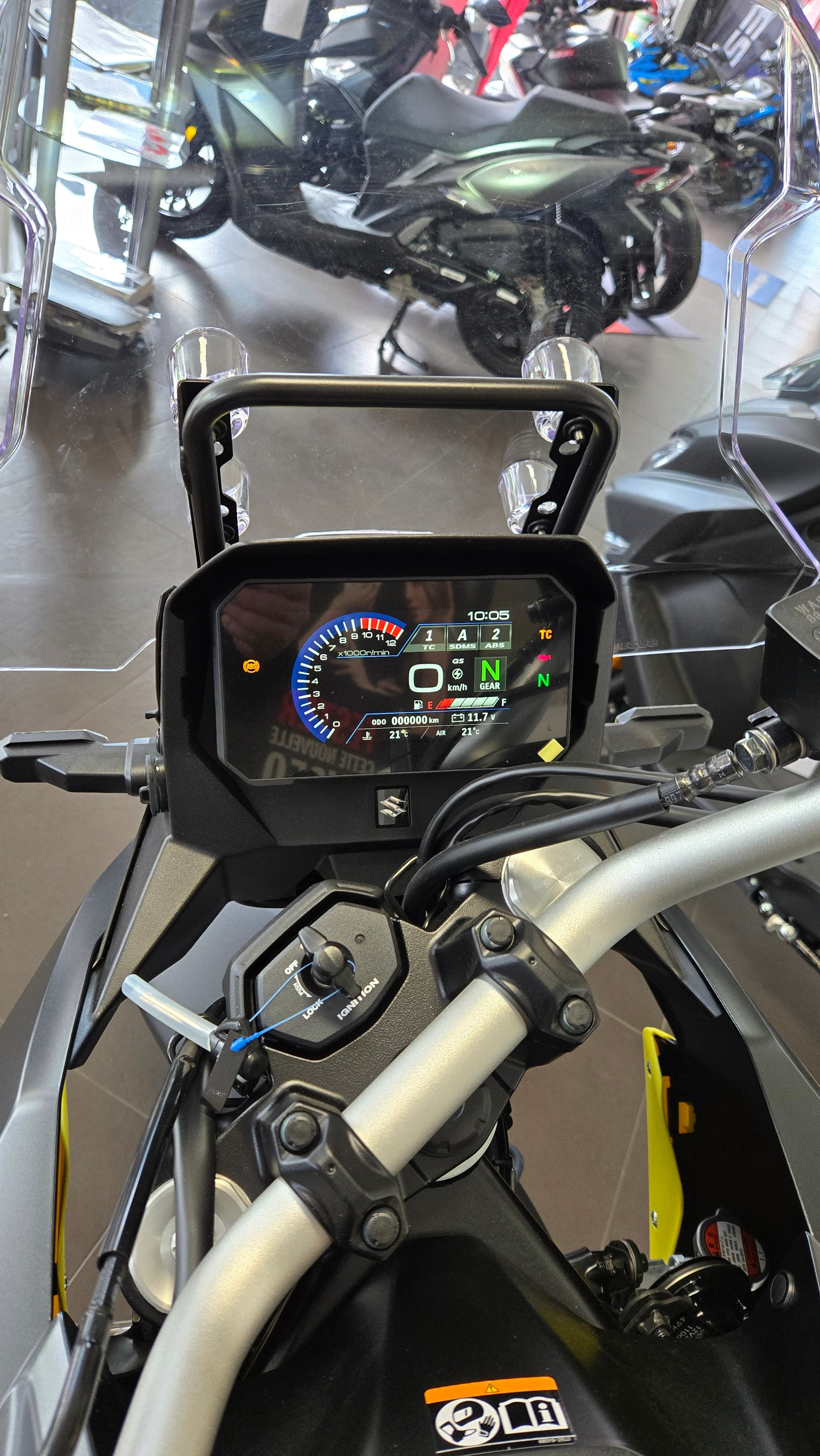 SUZUKI DL800-image-5