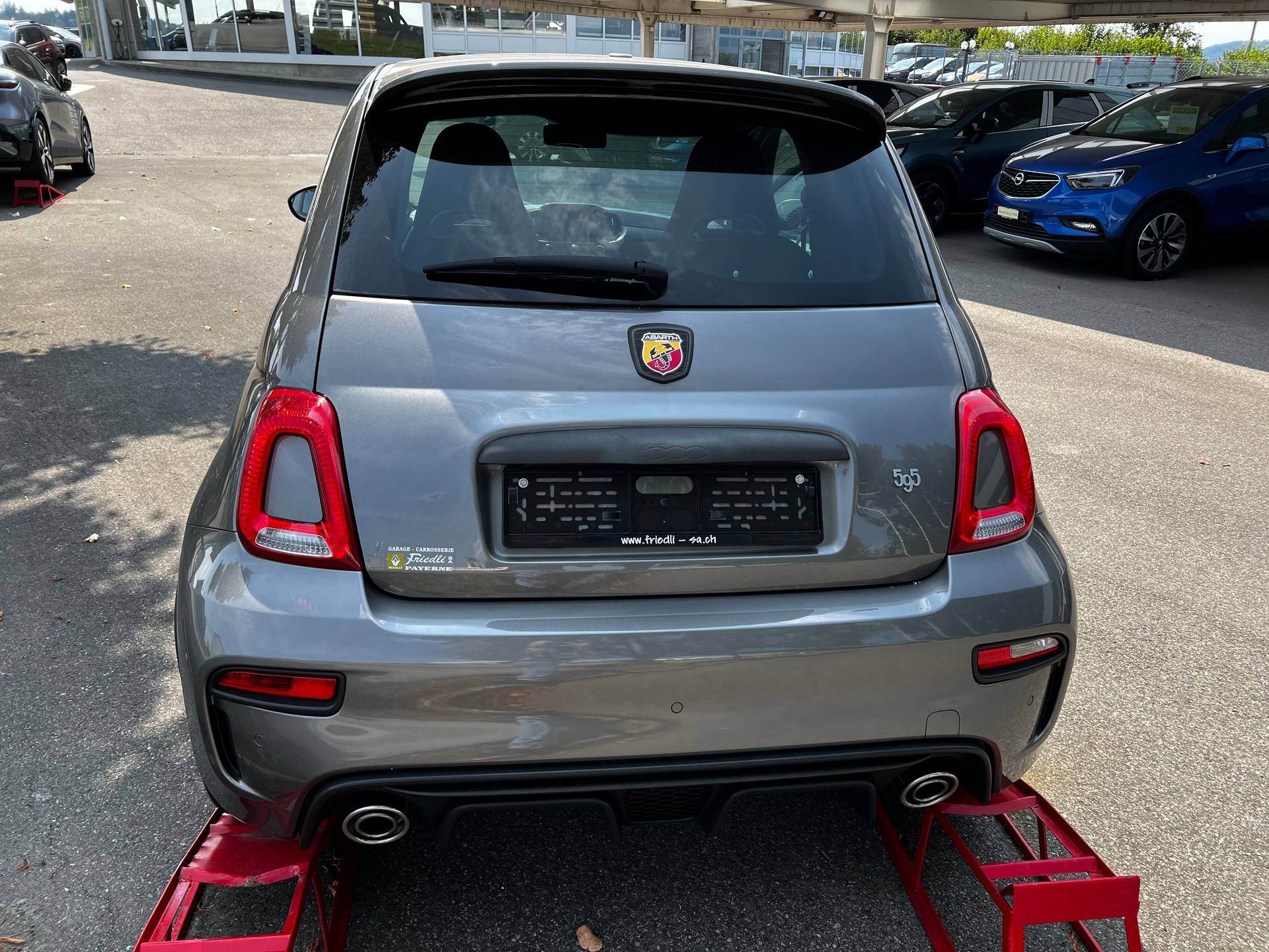 FIAT 595 Abarth 1.4 T-Jet 165 Premium-image-2