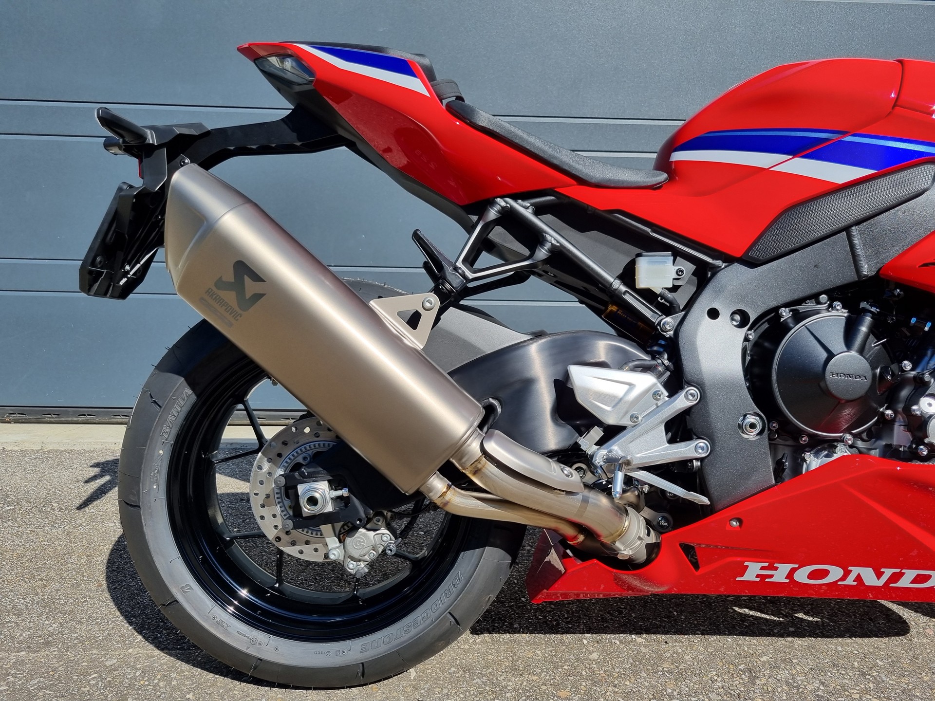 HONDA CBR 1000 RR-R Fireblade SP-image-7