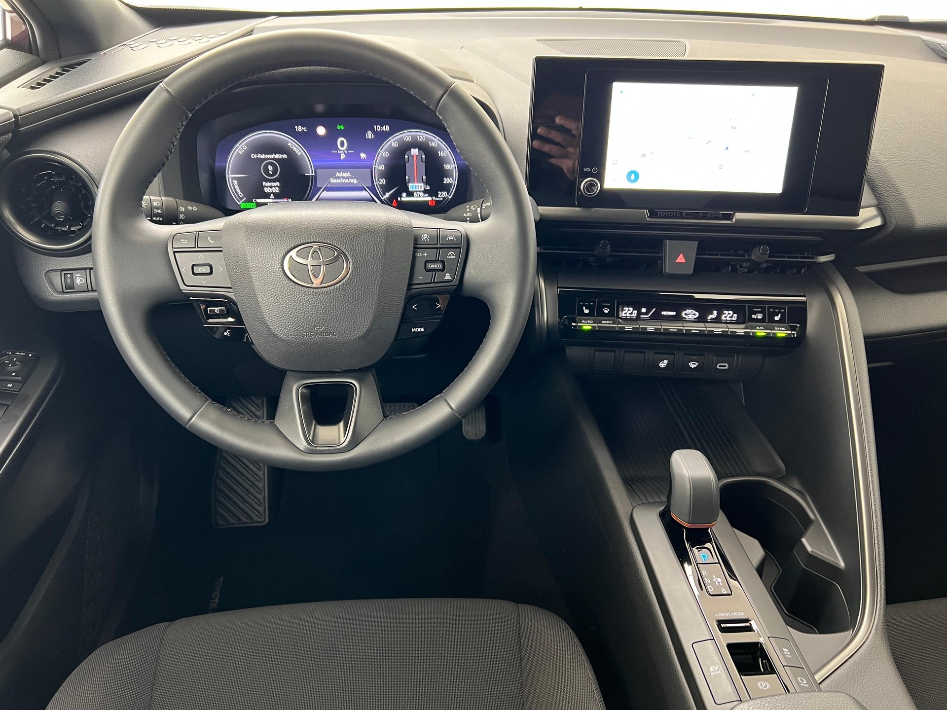TOYOTA C-HR 2.0 HEV Trend 4x4 / Jetzt mit attraktivem 1.99% Leasing-image-10