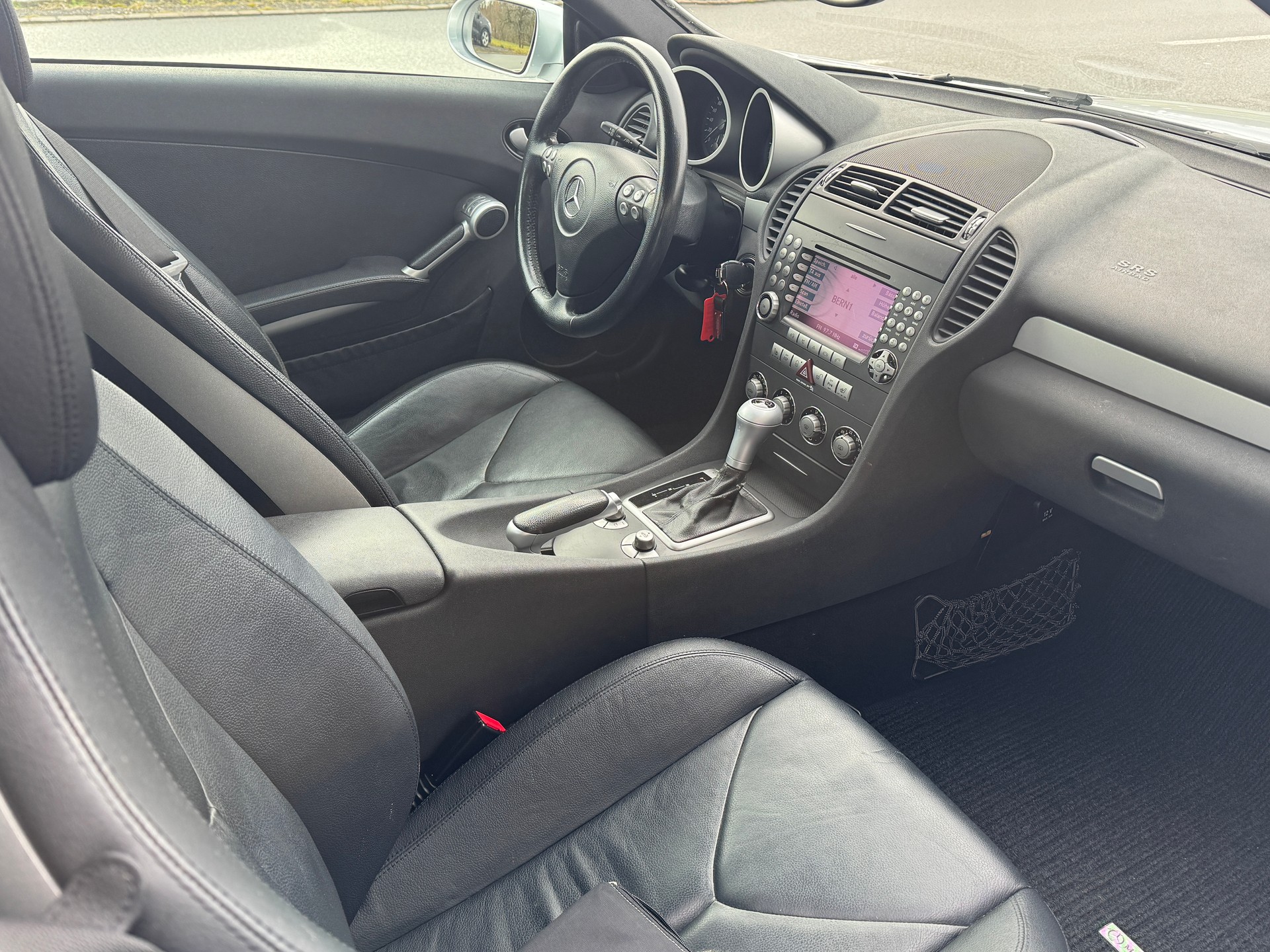 MERCEDES-BENZ SLK 350-image-9