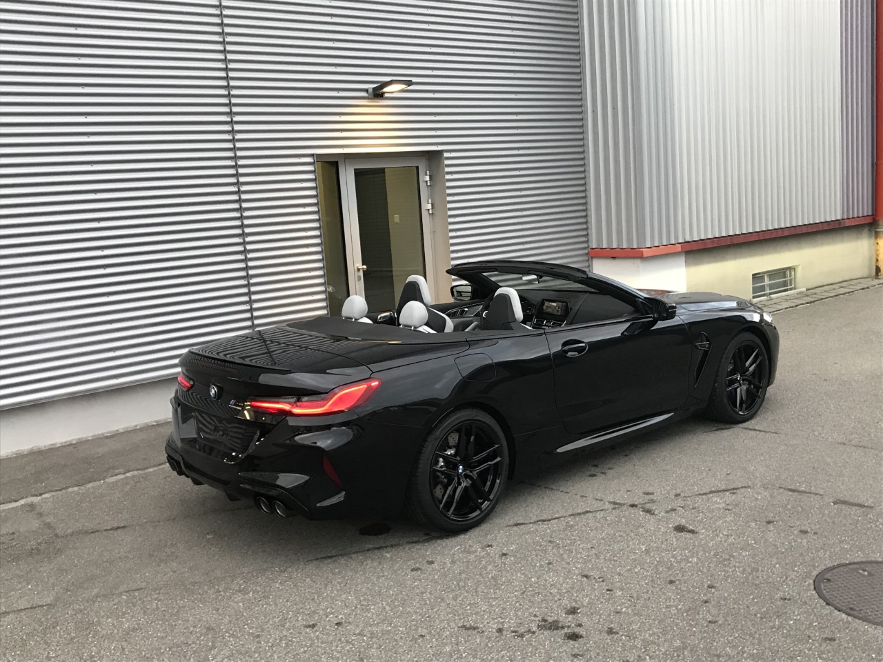 BMW M8 xDrive M Competition Steptronic-image-12
