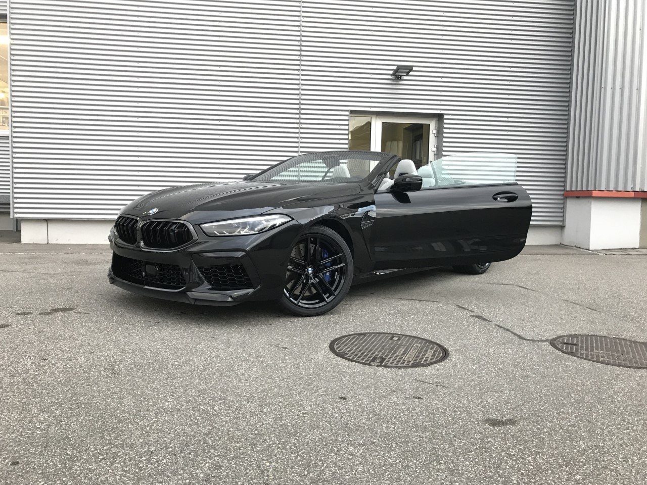 BMW M8 xDrive M Competition Steptronic-showroom-element-2