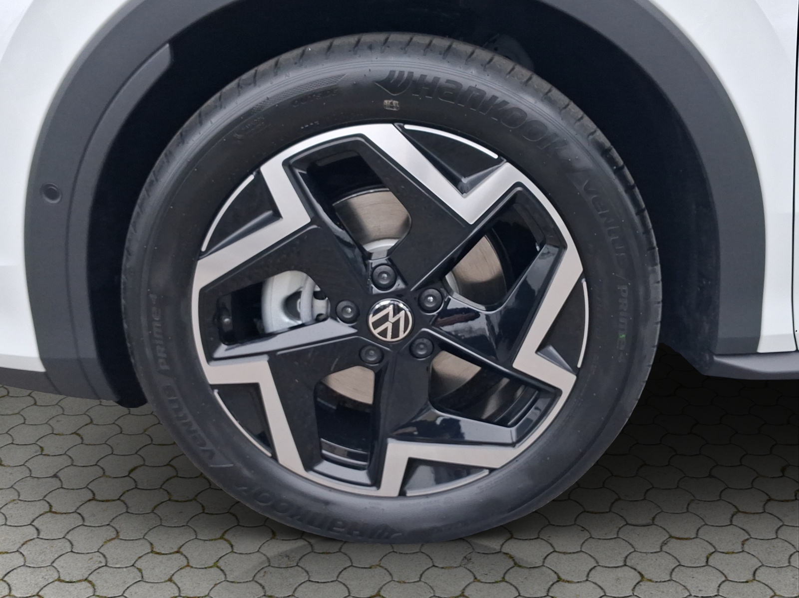 VW T-Roc 1.5 eTSI mHEV R-Line DSG-image-5