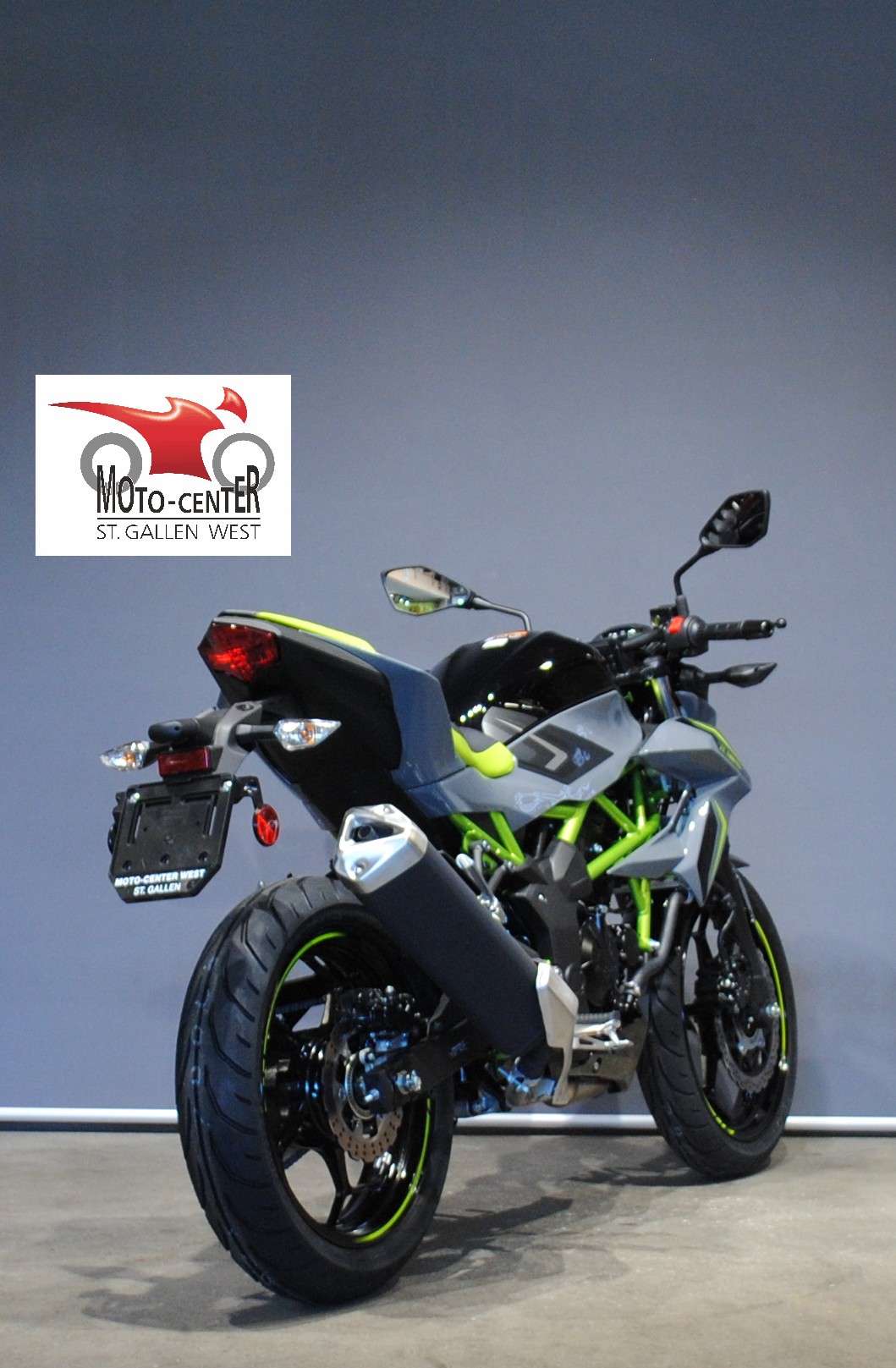 KAWASAKI Z 125-image-4