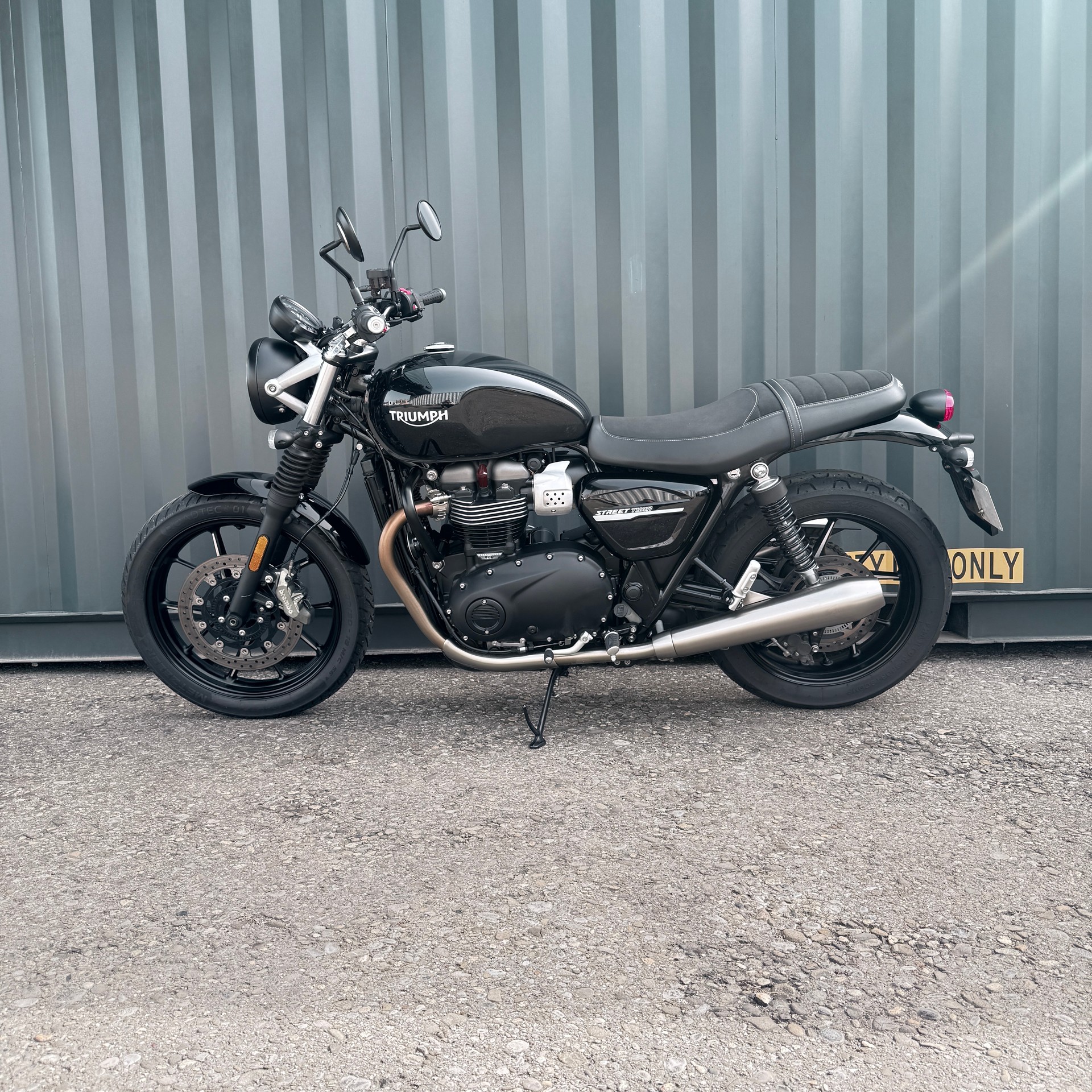 TRIUMPH Street Twin 900 i (35kW)-image-1