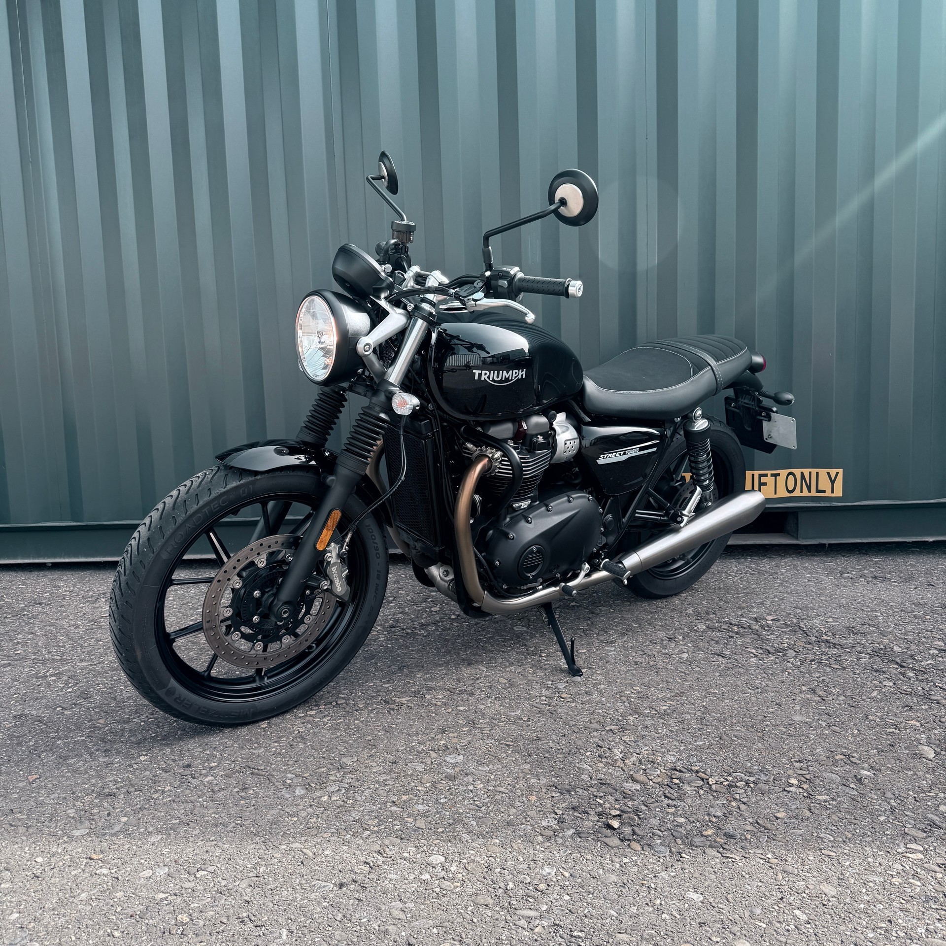 TRIUMPH Street Twin 900 i (35kW)-image-3