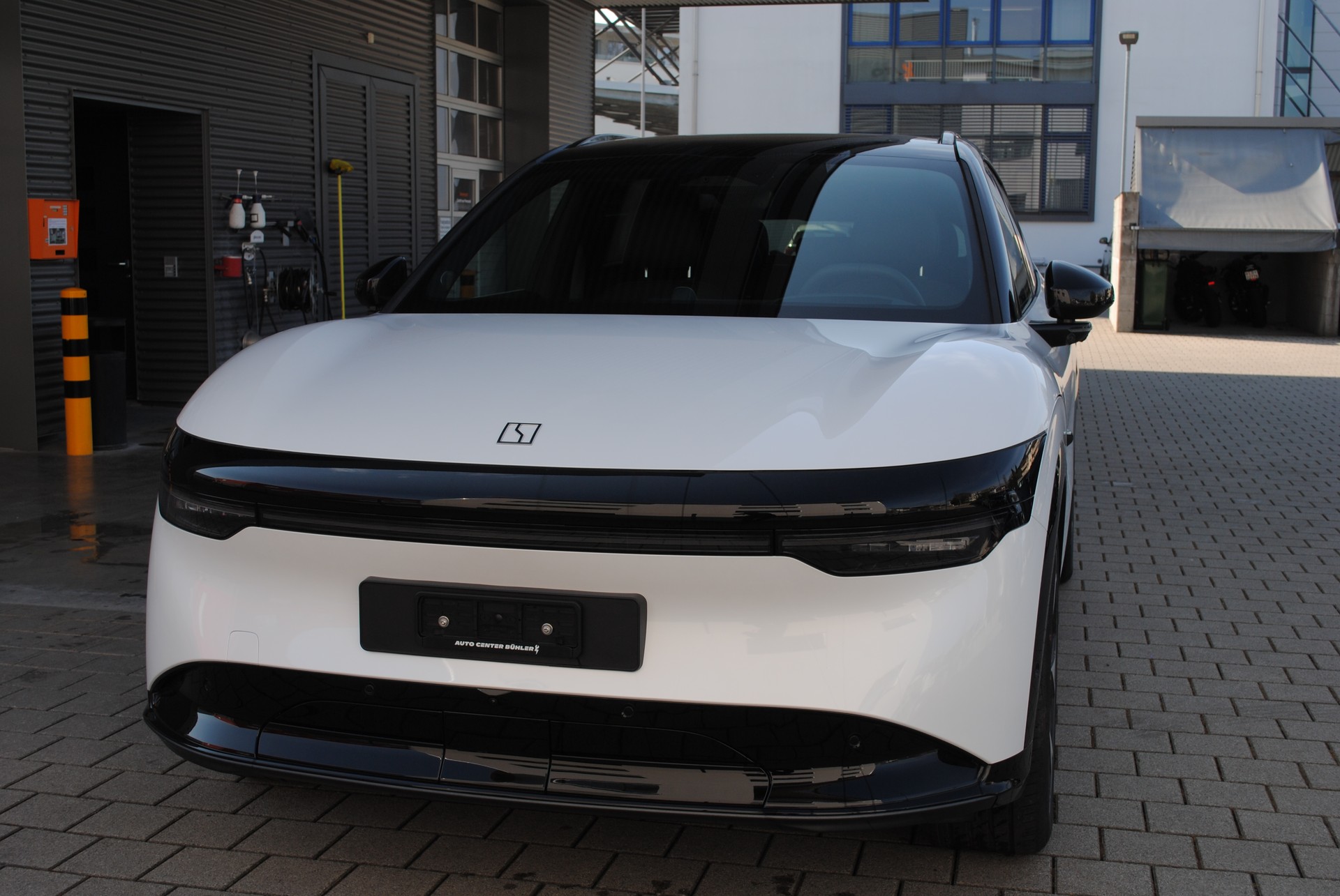 ZEEKR 7X 100kWh Privilege AWD-showroom-element-1
