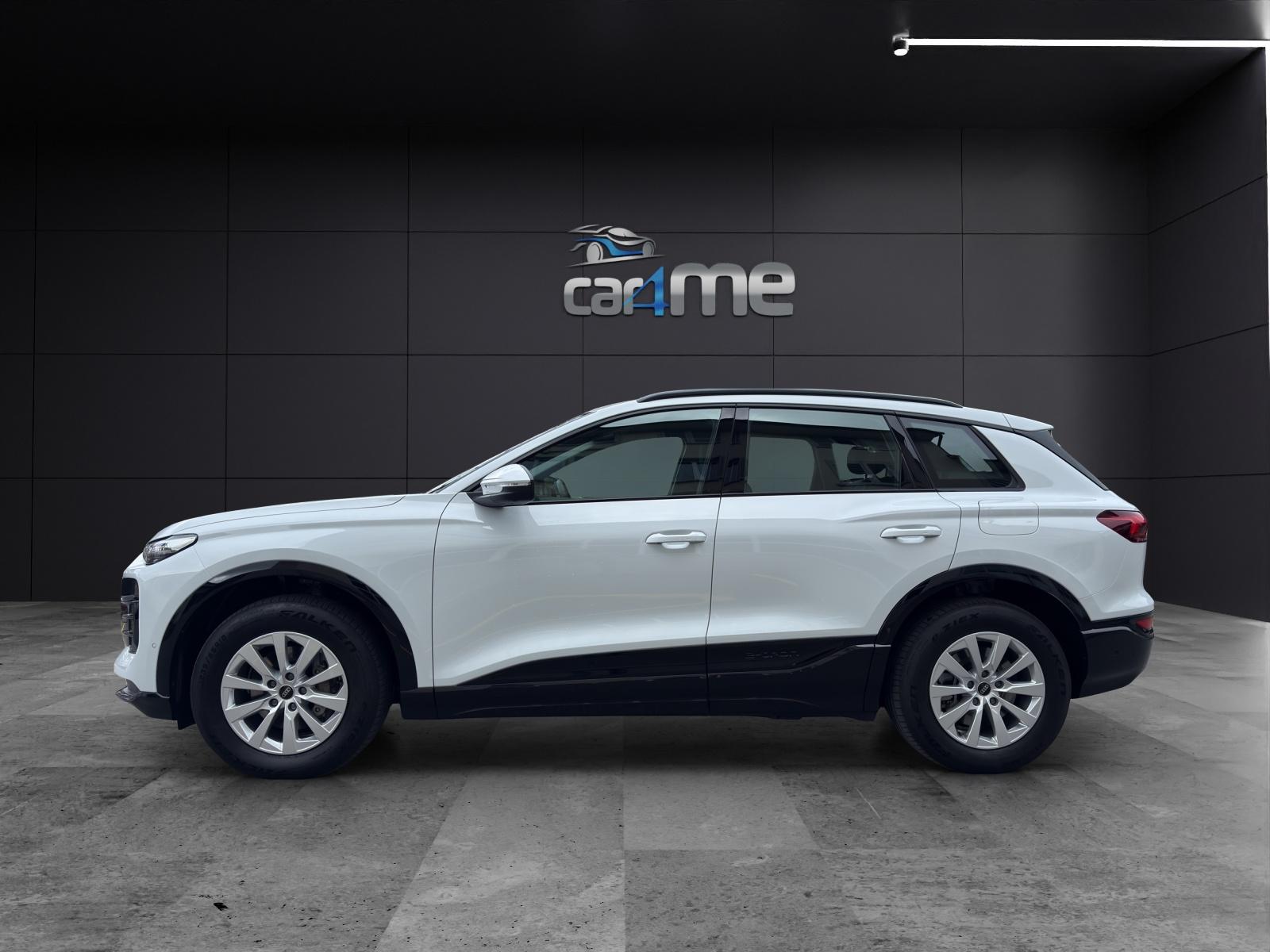 AUDI Q6 e-tron quattro-showroom-element-1