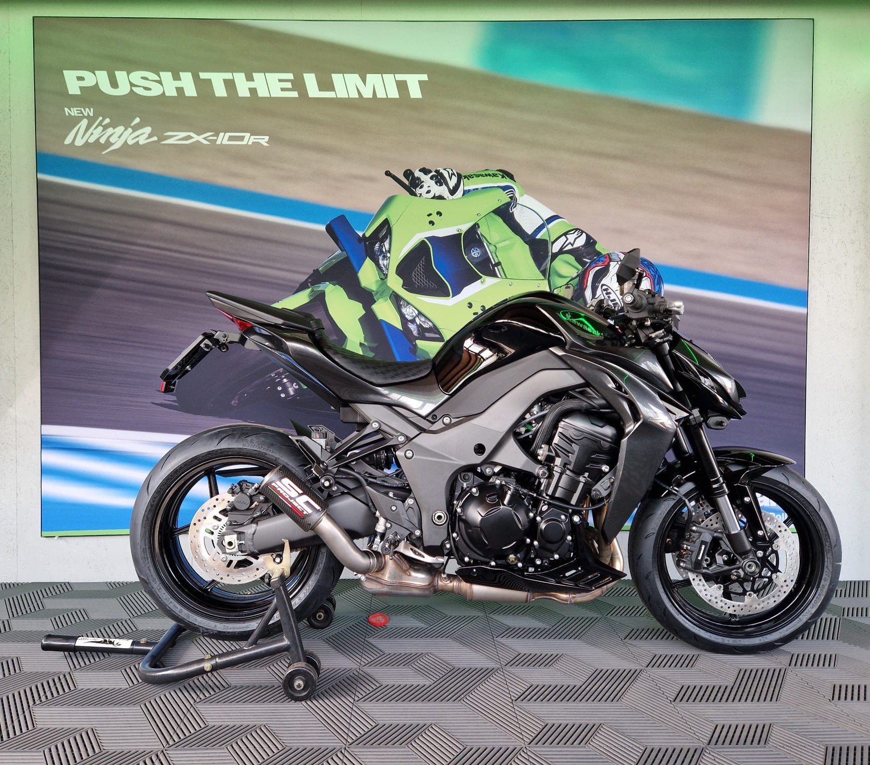 KAWASAKI Z 1100-image-1