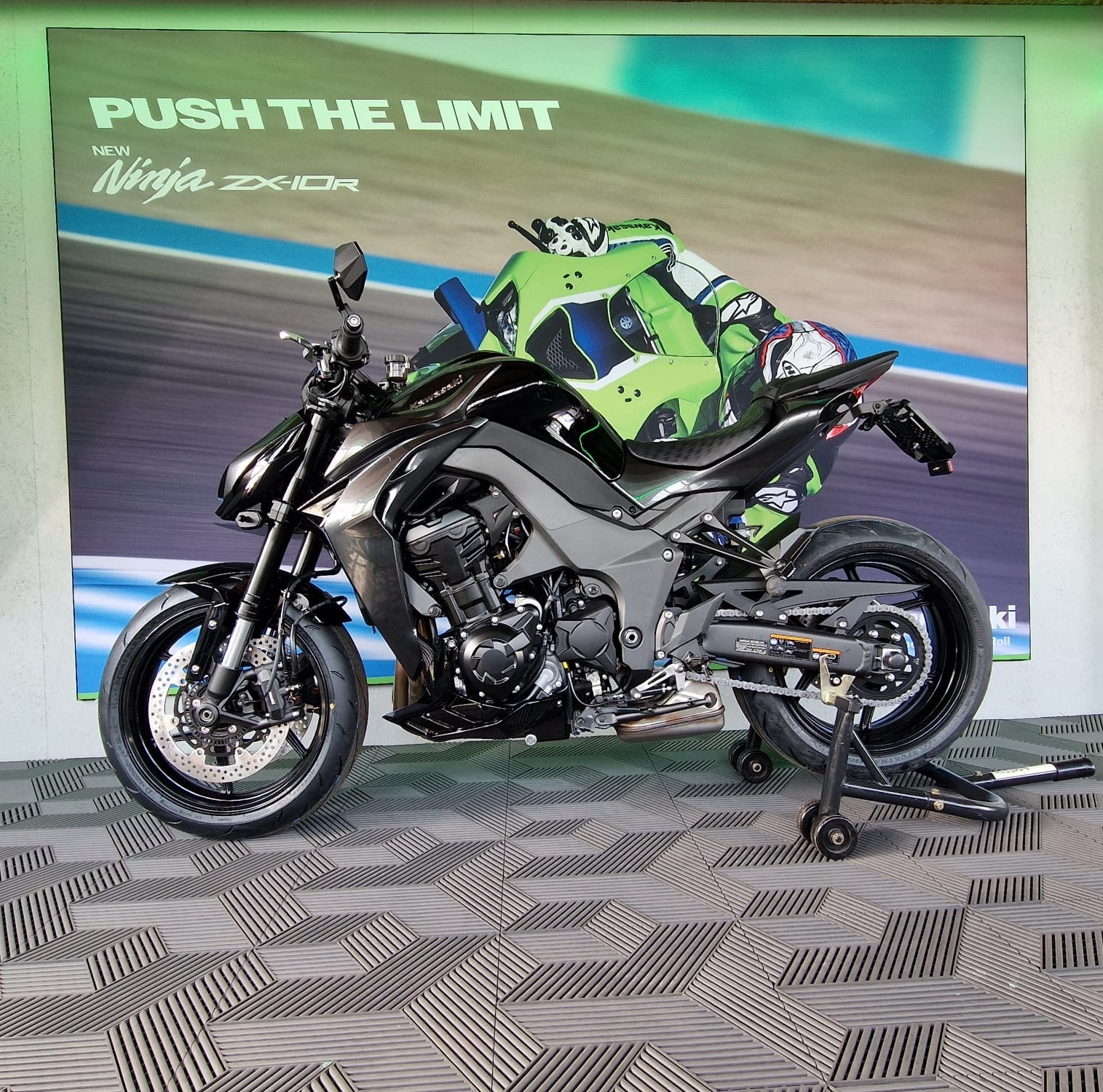 KAWASAKI Z 1100-image-2