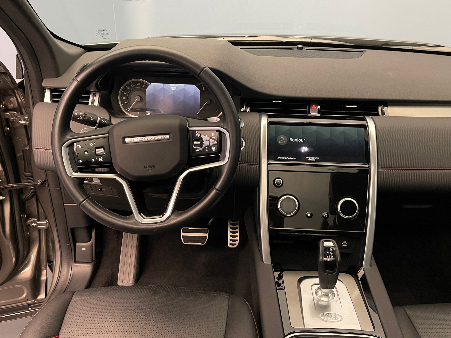 LAND ROVER Discovery Sport 2.0 Si4 R-Dynamic SE-image-6