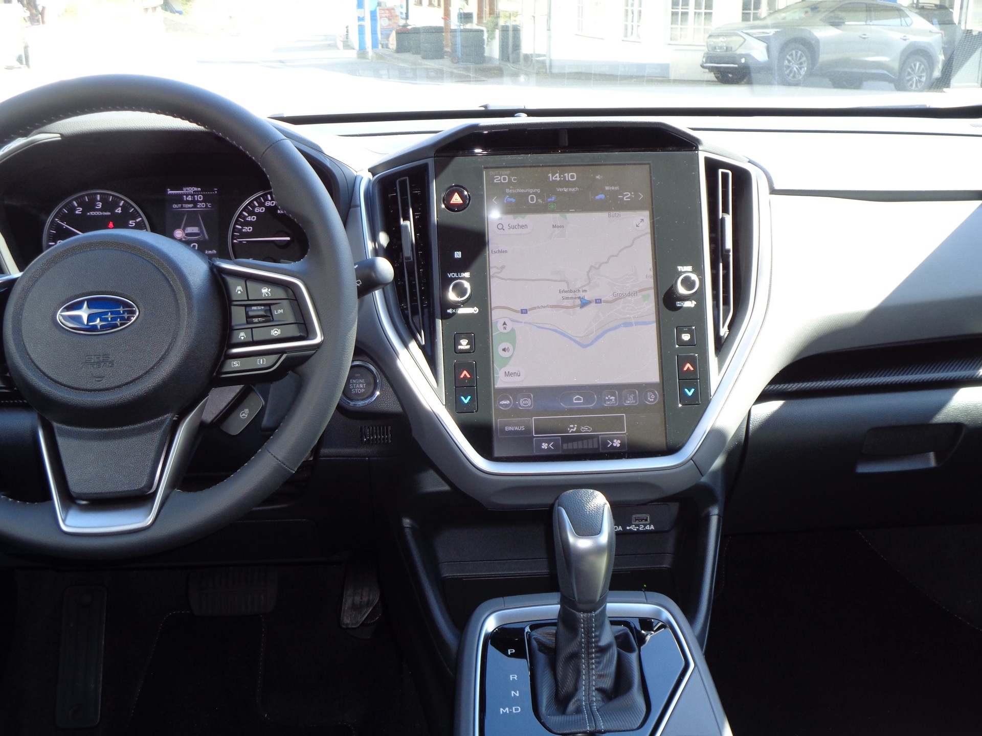 SUBARU Crosstrek 2.0 e-Boxer Swiss Plus AWD Lineartronic-image-9