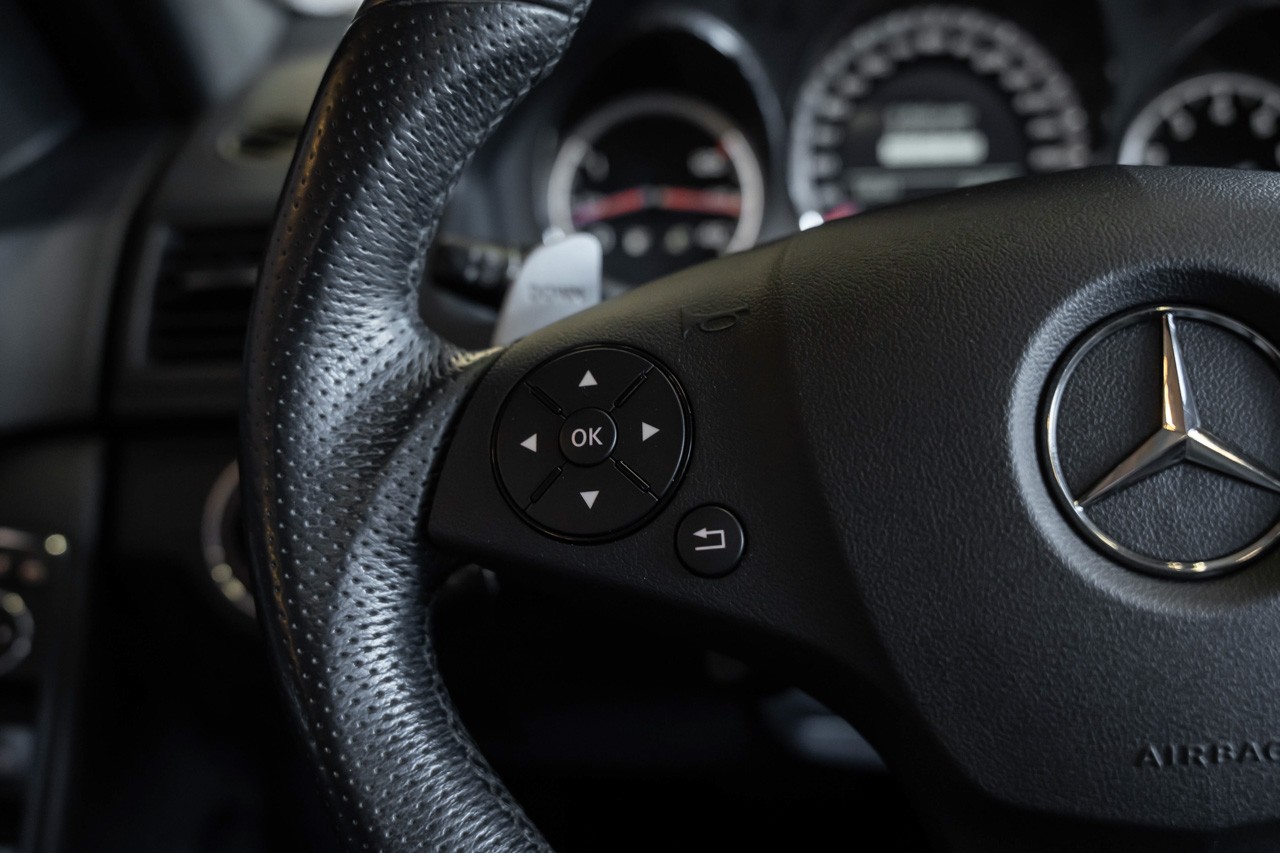 MERCEDES-BENZ C 63 AMG Avantgarde 7G-Tronic-image-28