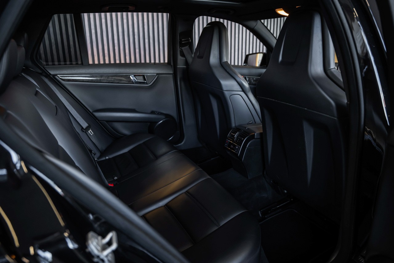 MERCEDES-BENZ C 63 AMG Avantgarde 7G-Tronic-image-20