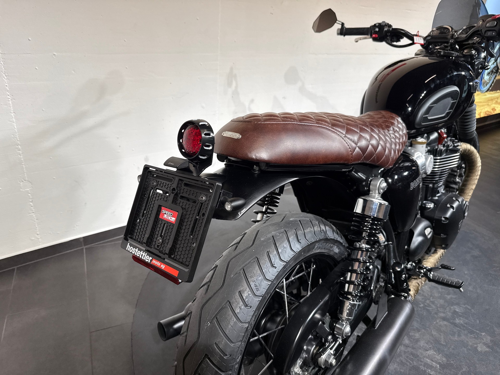 TRIUMPH Bonneville 1200i T120-image-10