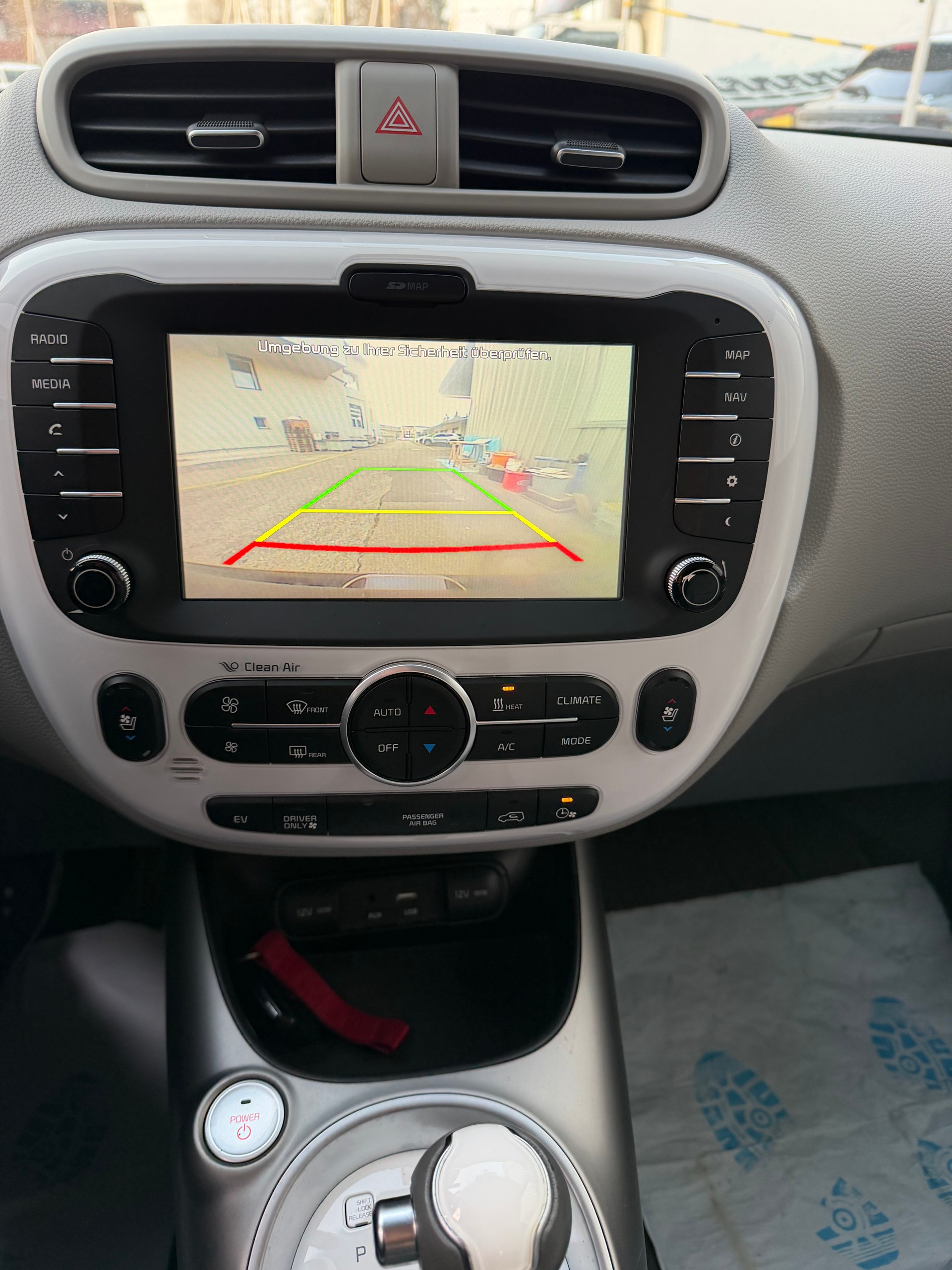 KIA Soul EV Trend-image-12