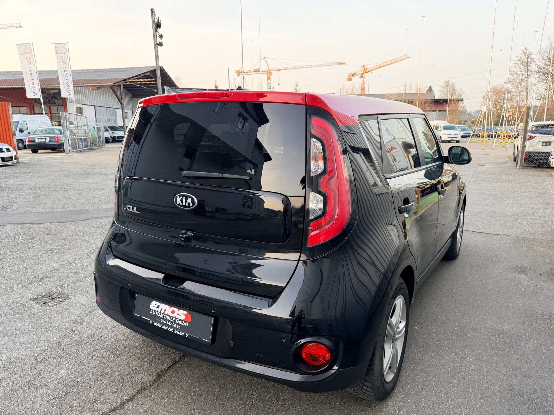 KIA Soul EV Trend-image-5