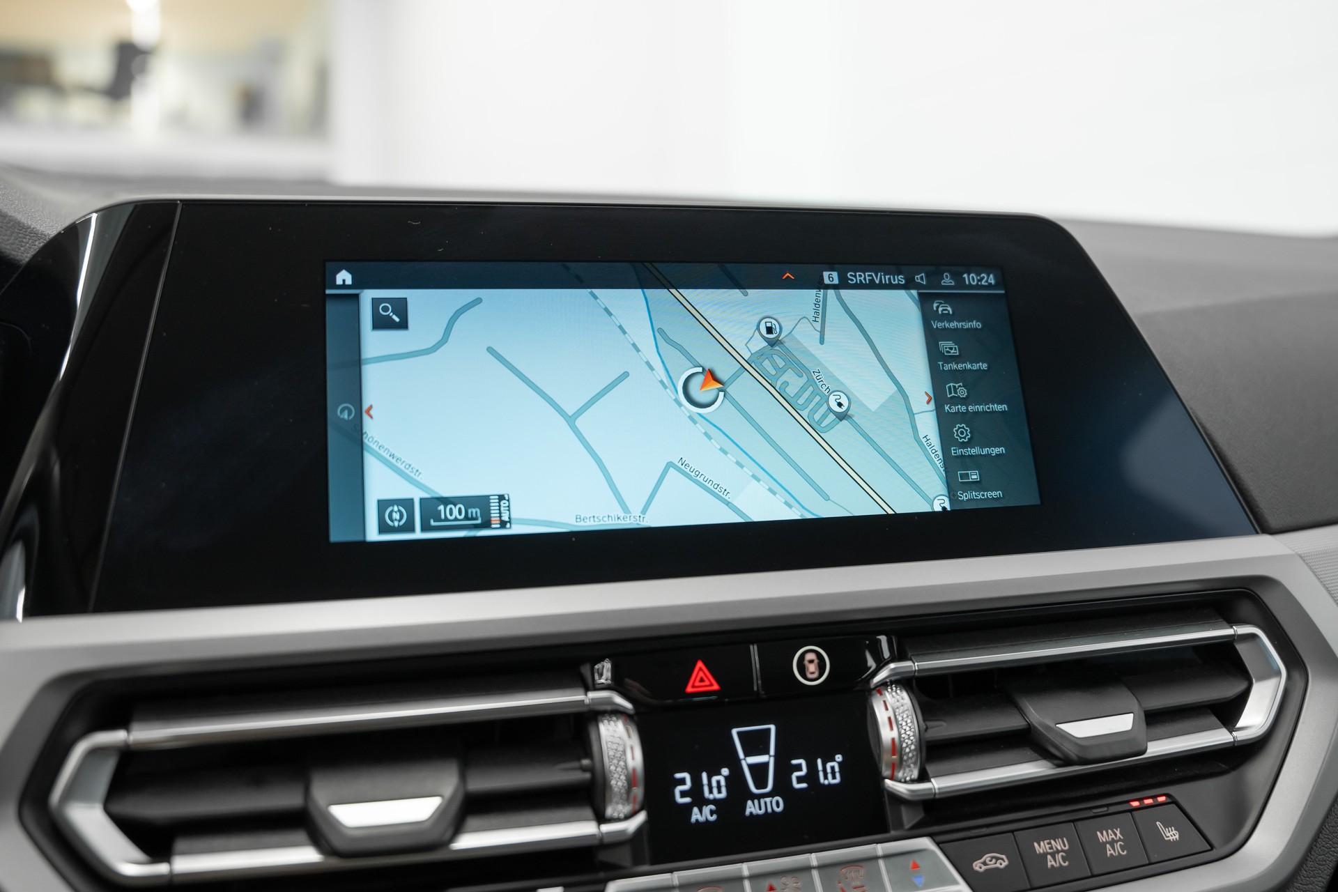 BMW 330e xDrive Touring Sport Line Steptronic-image-22