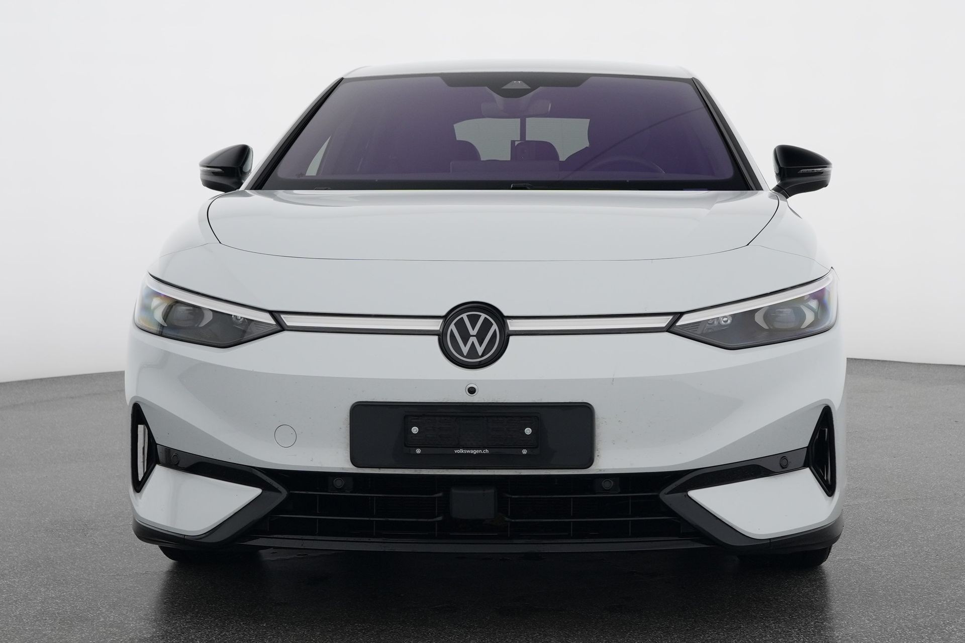 VW ID.7 Pro 77 kWh Pro UNITED-image-1
