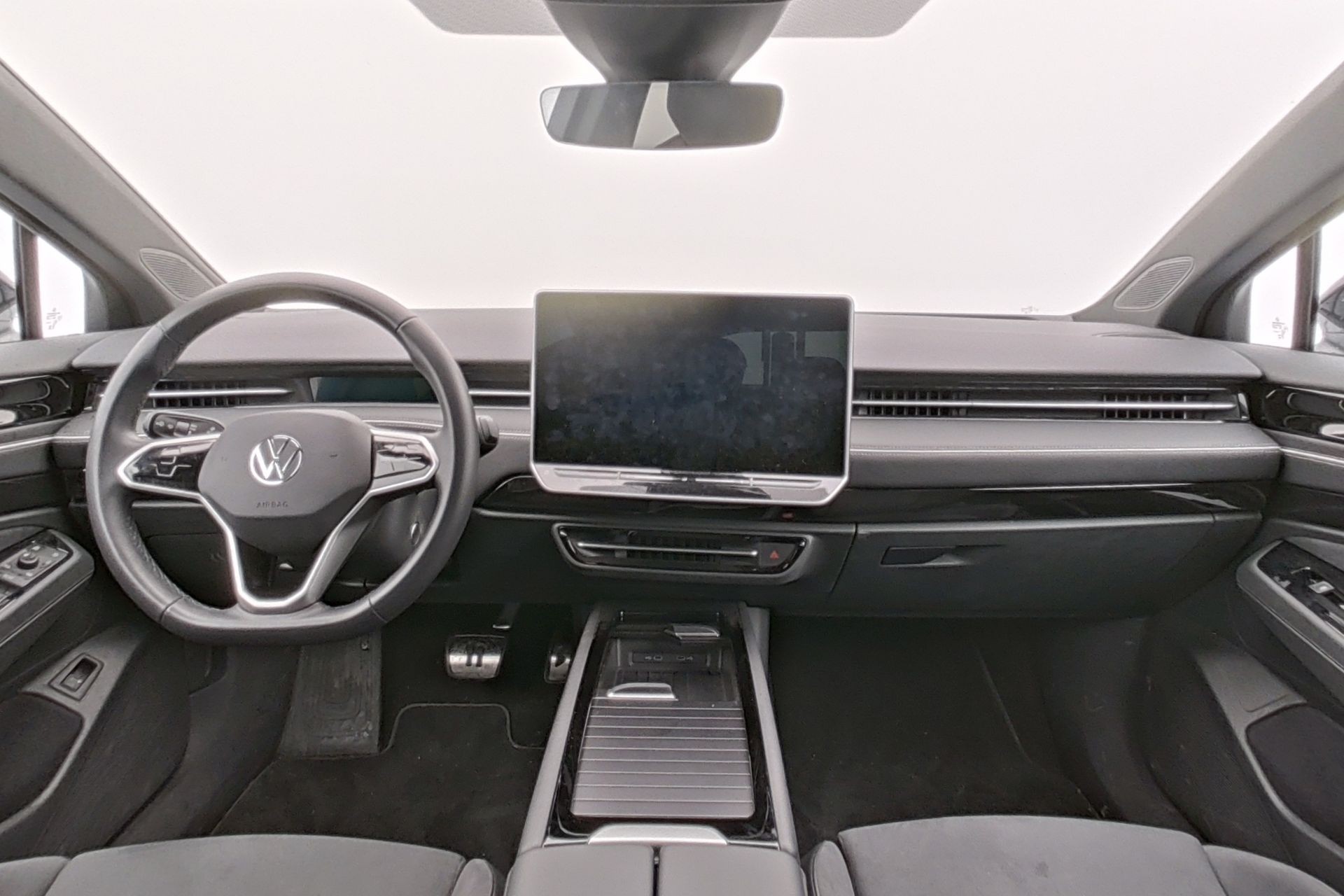 VW ID.7 Pro 77 kWh Pro UNITED-image-7
