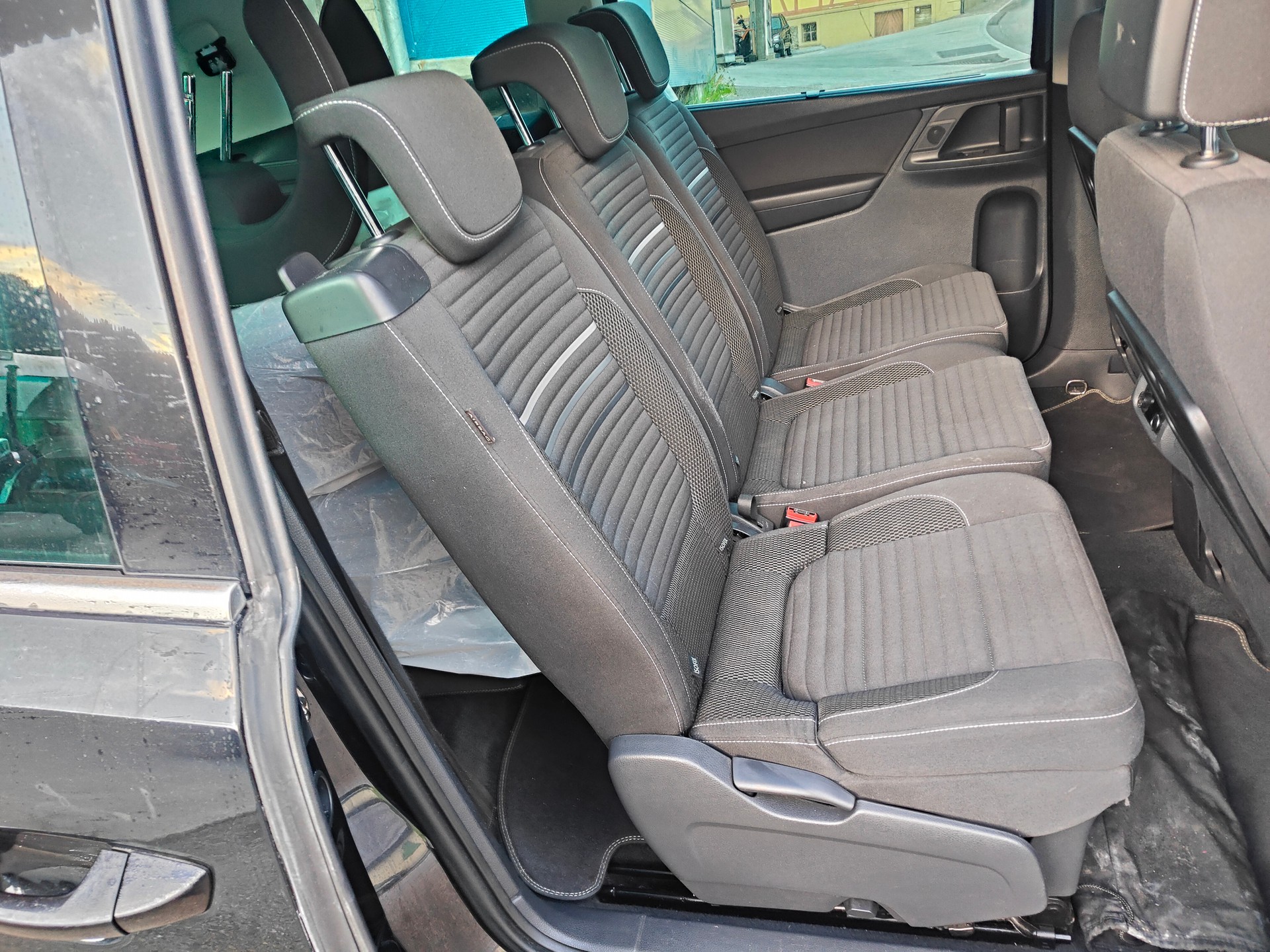 VW Sharan 2.0 TDI BMT Comfortline 4Motion-image-6