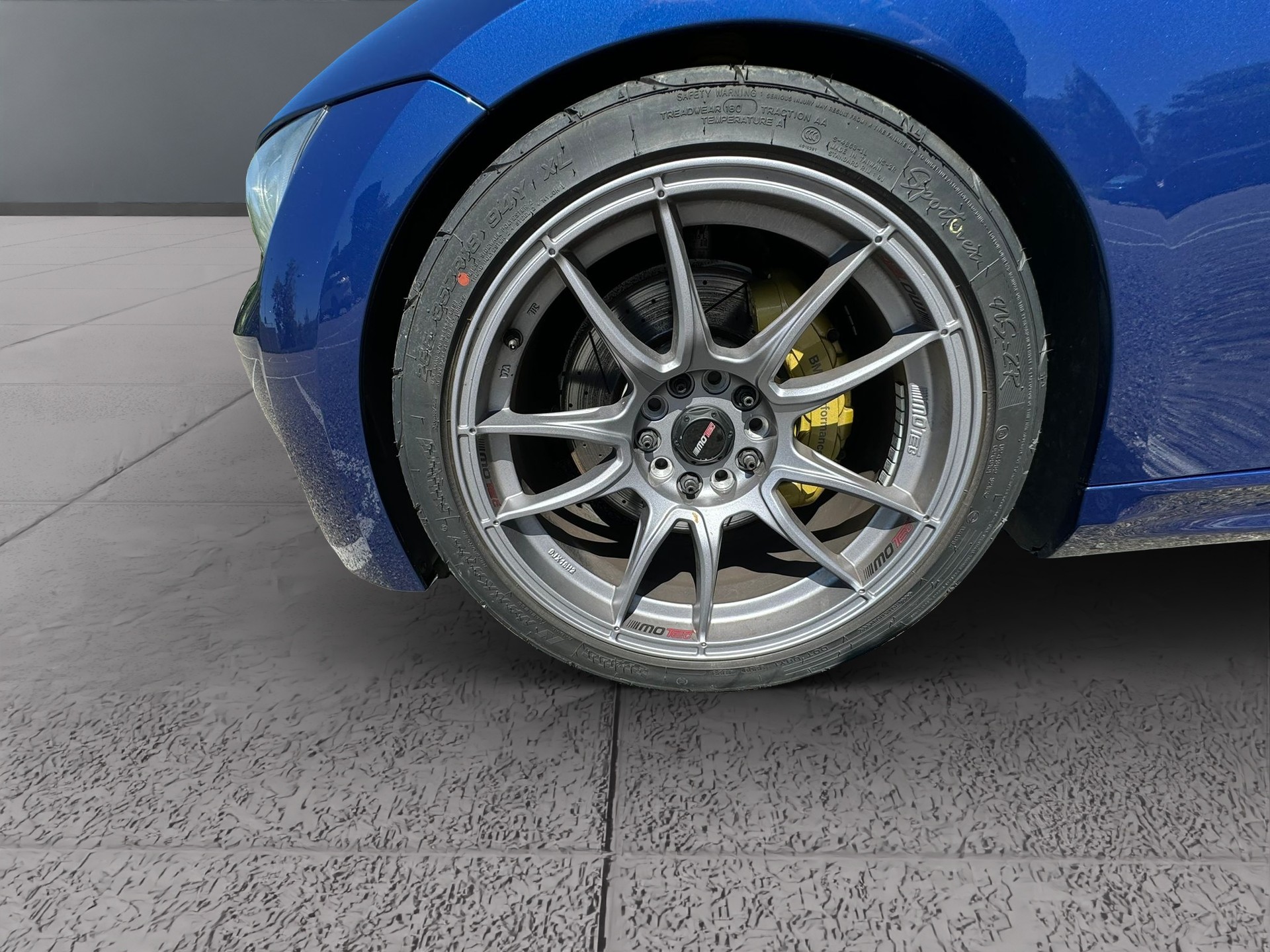 BMW 325i Coupé | TRACKTOOL-image-12