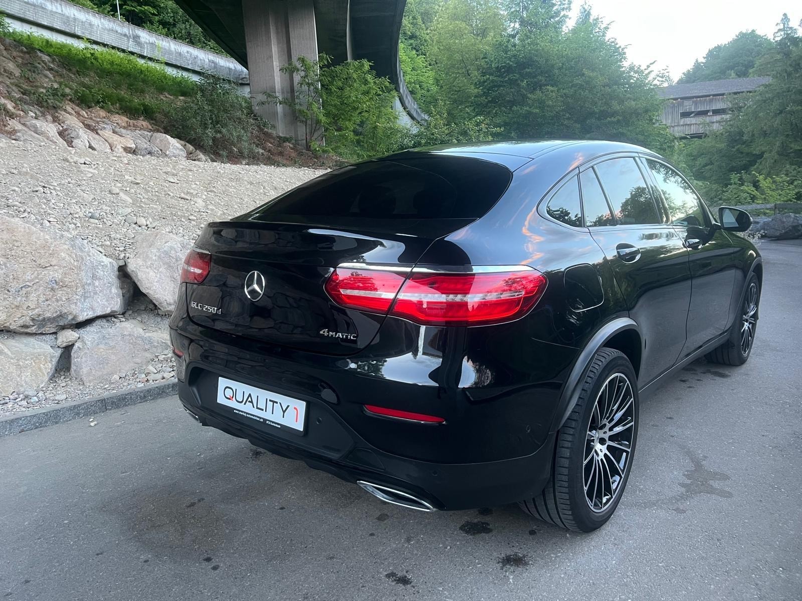 MERCEDES-BENZ GLC Coupé 250 d AMG Line 4Matic 9G-Tronic-image-4